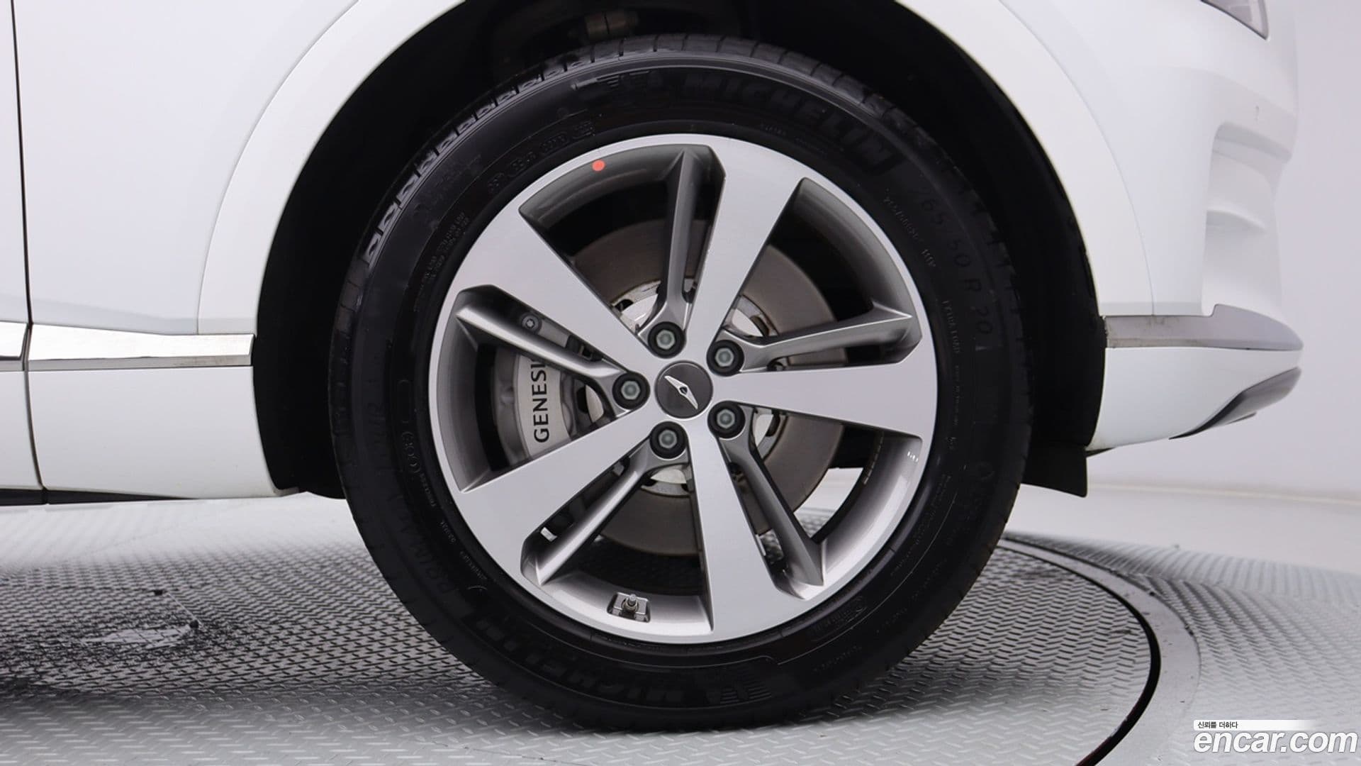 Main__Slider__Photo:GV80 Genesis 2023.3-4