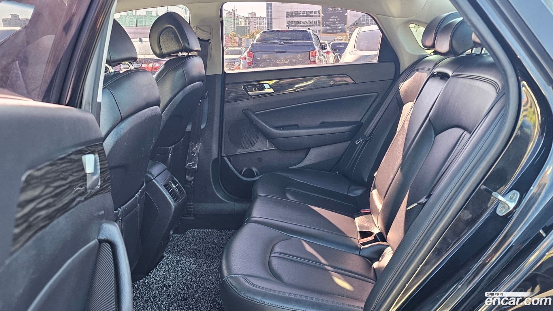 Main__Slider__Photo:Sonata Hyundai 2014.3-6