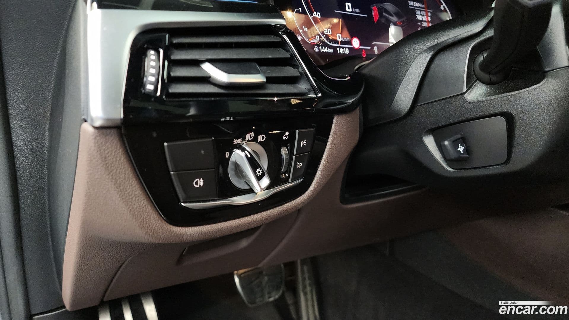 Main__Slider__Photo:Gran Turismo BMW 2023.2-15