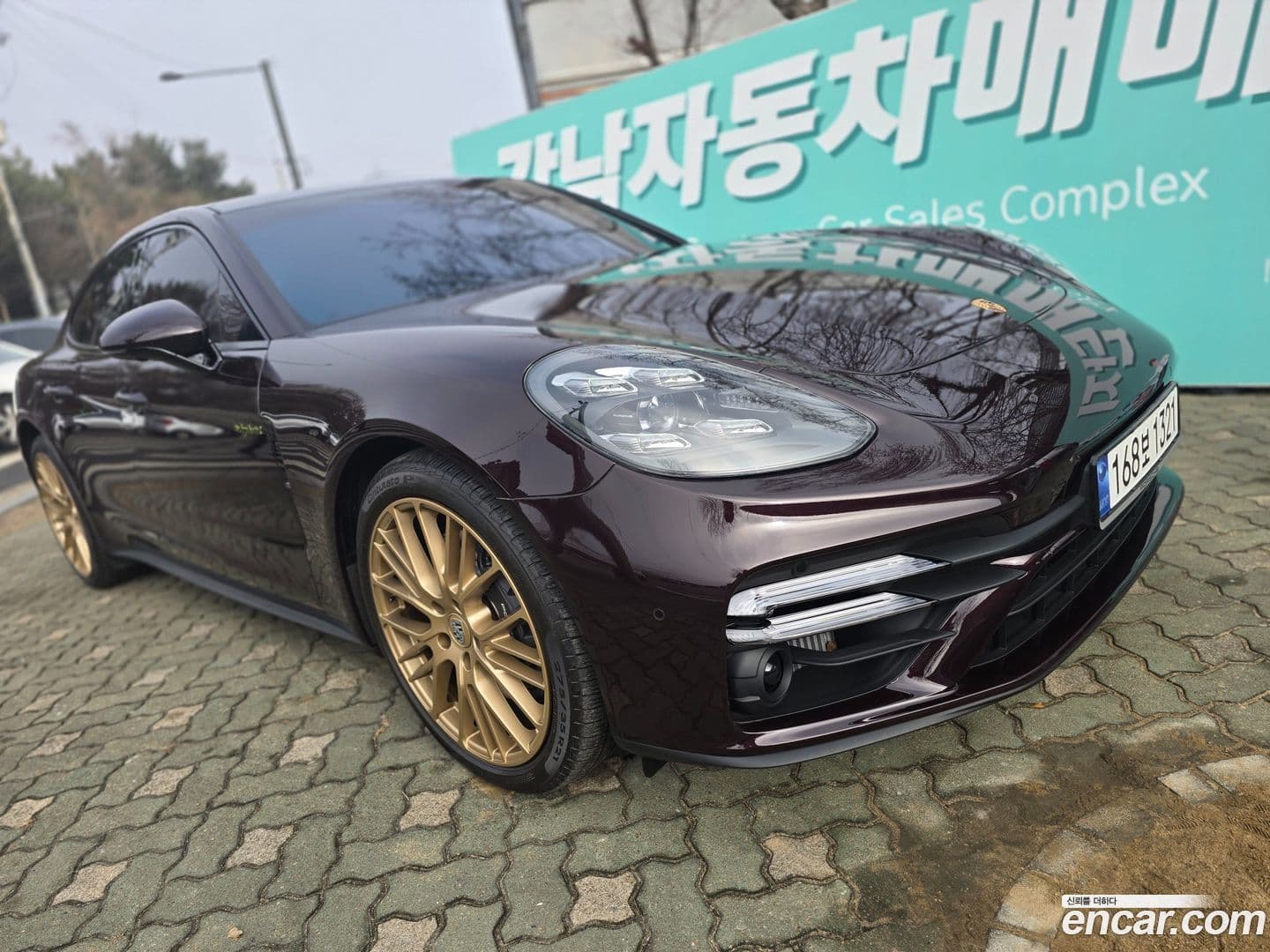 Main__Slider__Photo:Panamera Porsche 2023.7-3