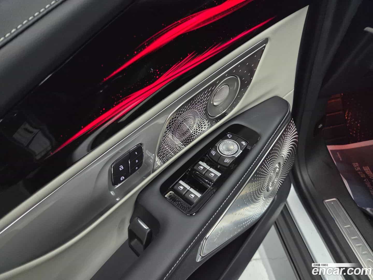 Nautilus Lincoln 2025.0-OPTION-019