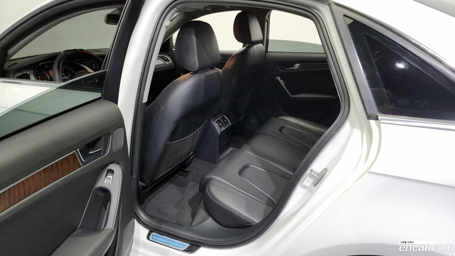 A4 Audi 2015.9-OPTION-015