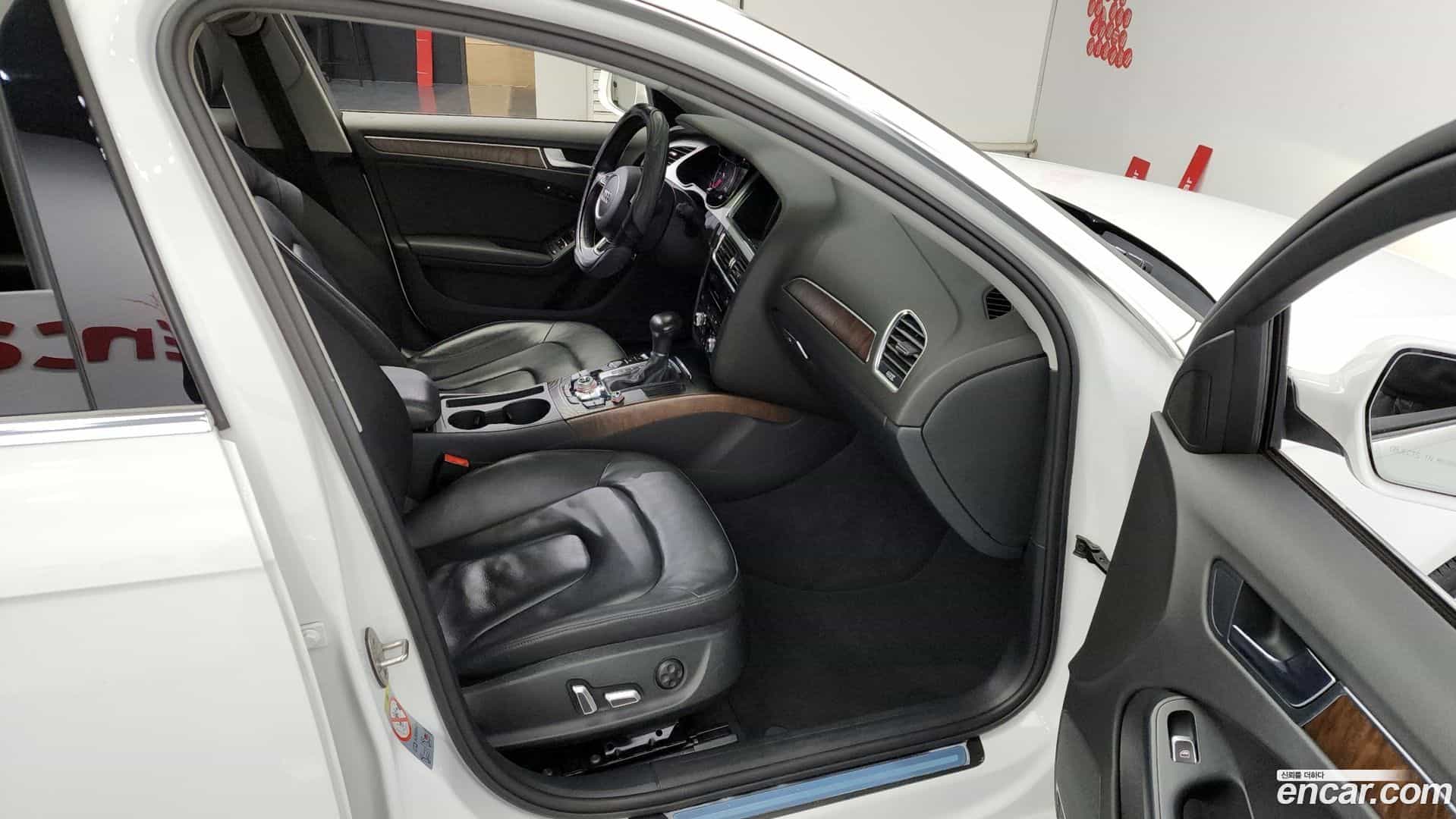 A4 Audi 2015.9-OPTION-016