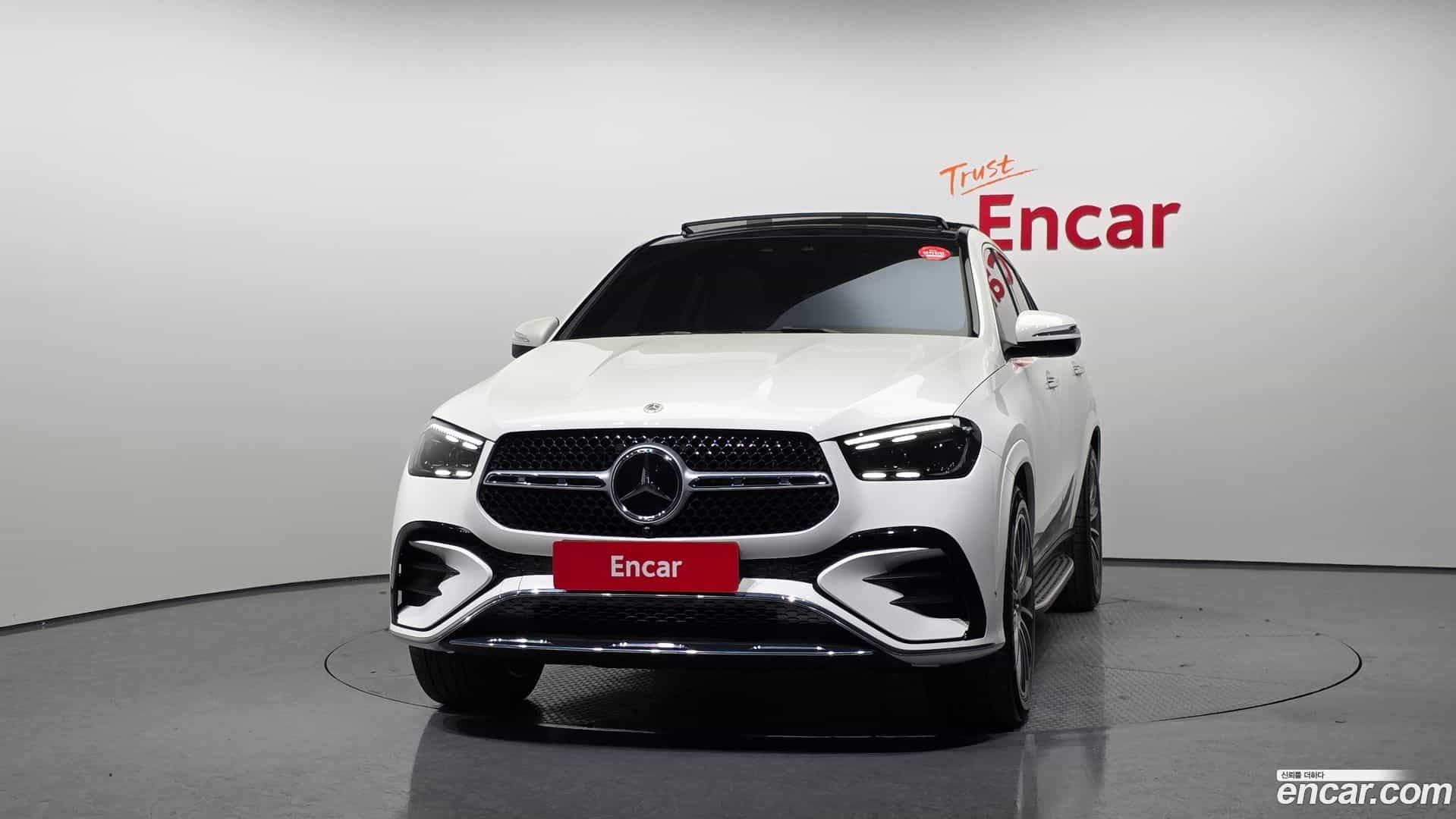 GLE-Class Mercedes-Benz 2023.11-OUTER-003