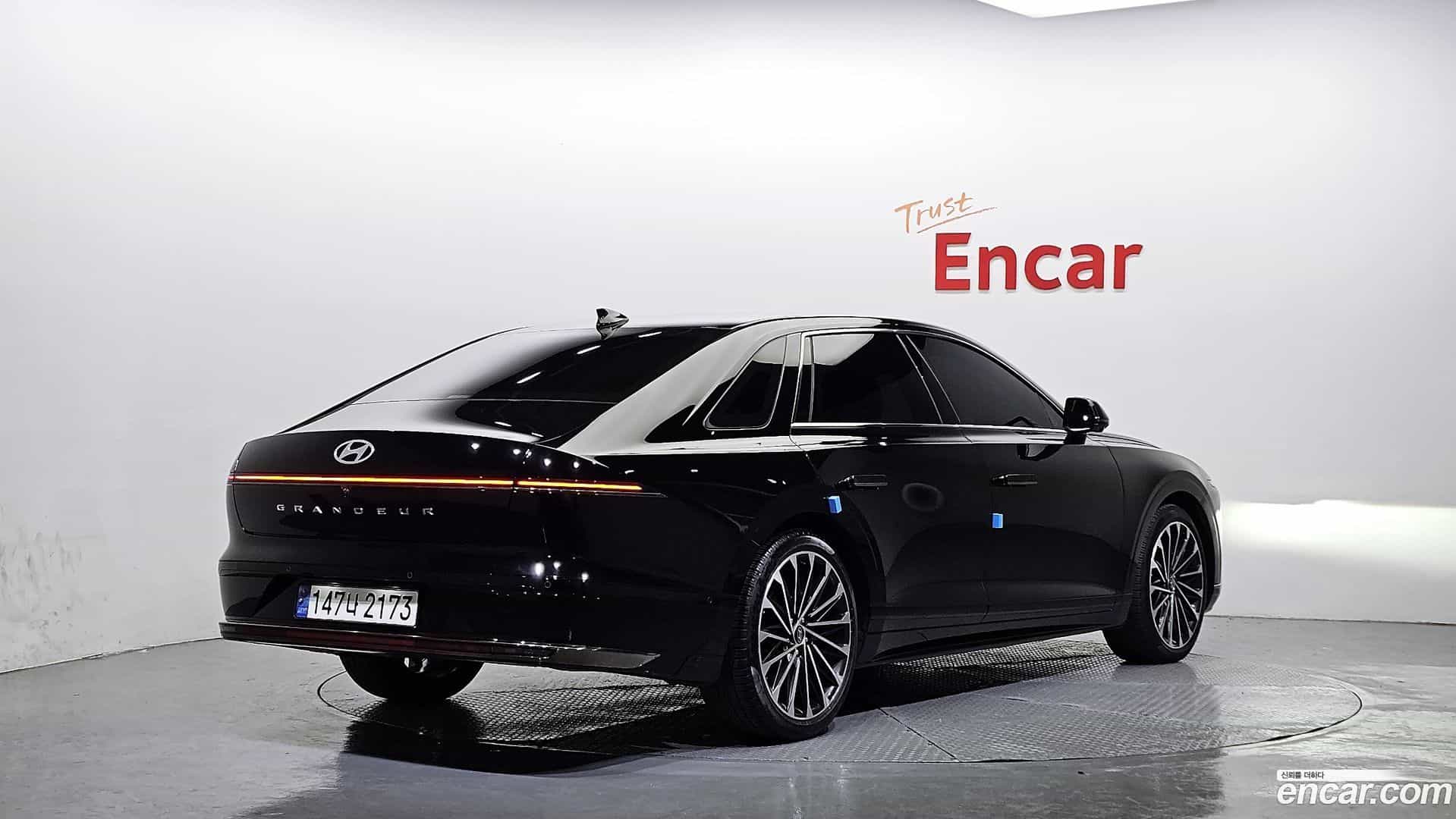 Grandeur Hyundai 2023.8-OUTER-002