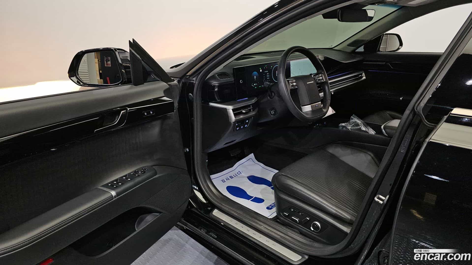 Grandeur Hyundai 2023.8-INNER-010