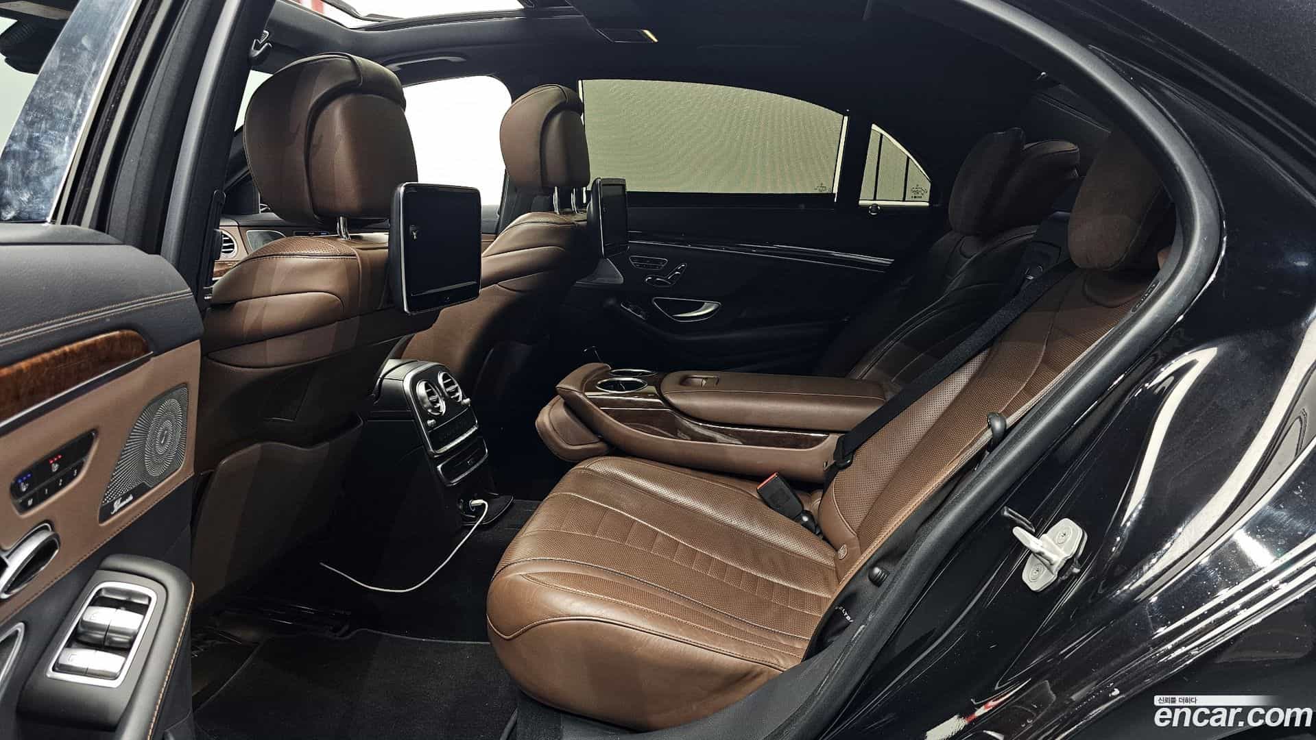 S-Class Mercedes-Benz 2017.1-OPTION-016