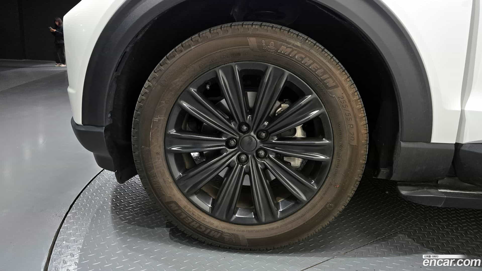 Explorer Ford 2020.11-OUTER-005