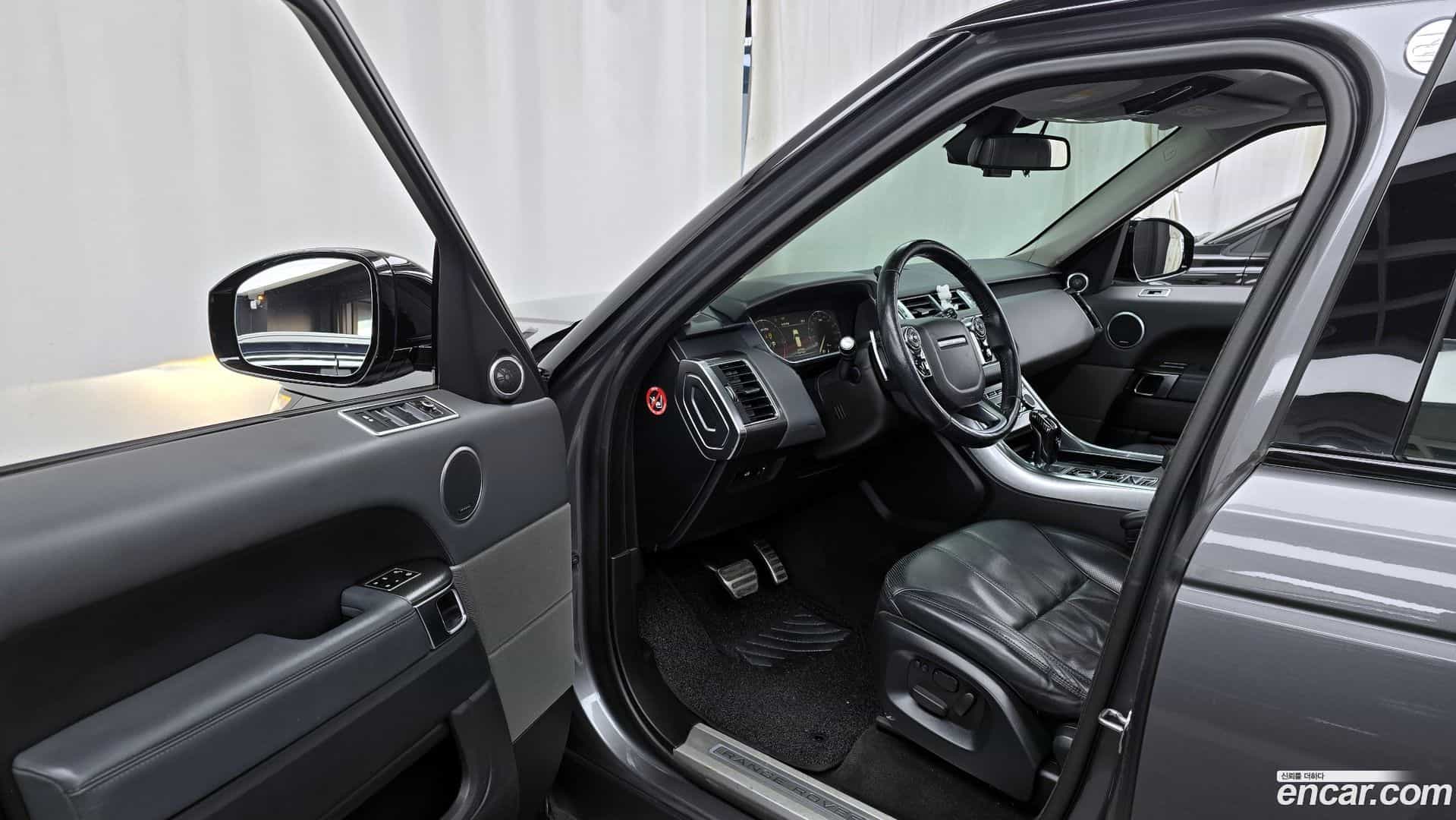 Range Rover Sport Land Rover 2013.10-INNER-010