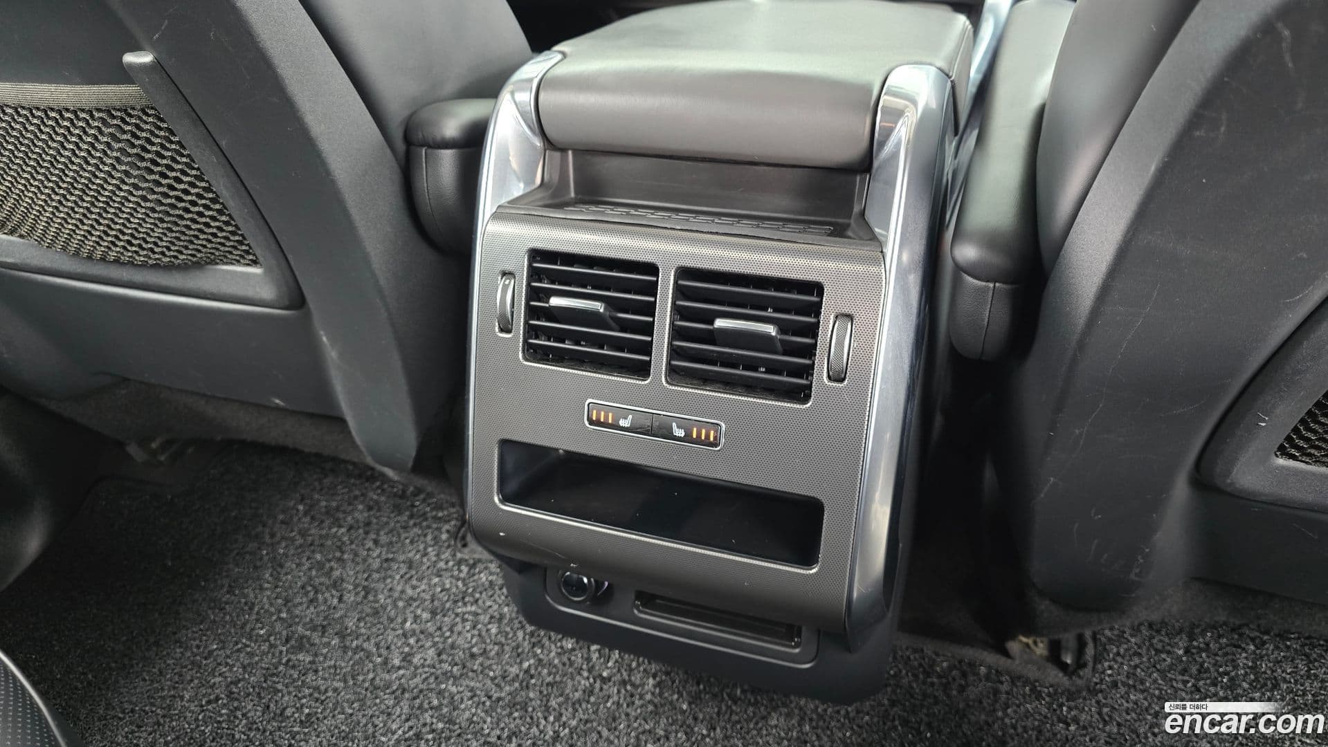 Main__Slider__Photo:Range Rover Sport Land Rover 2013.10-18