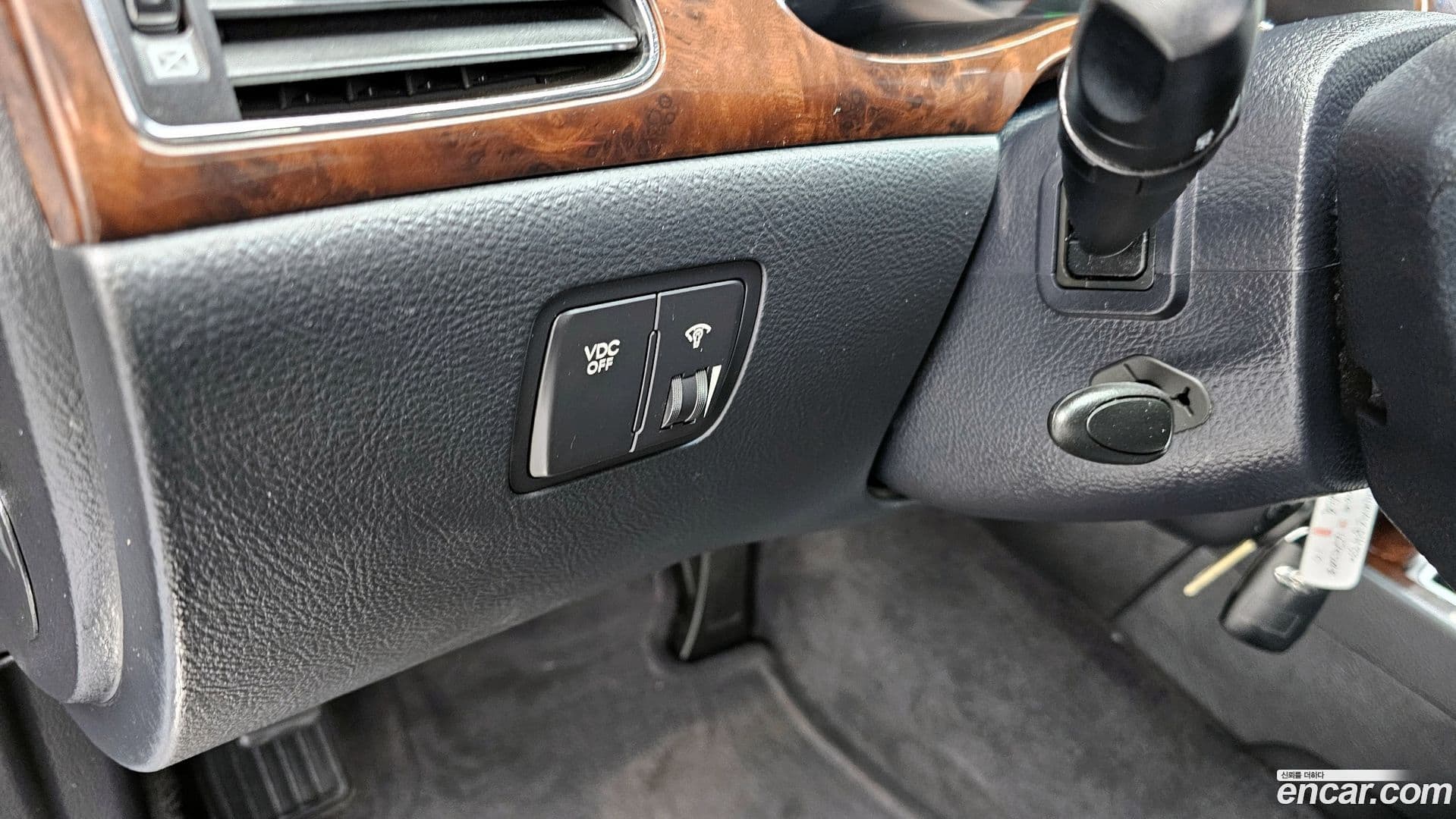 Main__Slider__Photo:Genesis Hyundai 2009.5-14