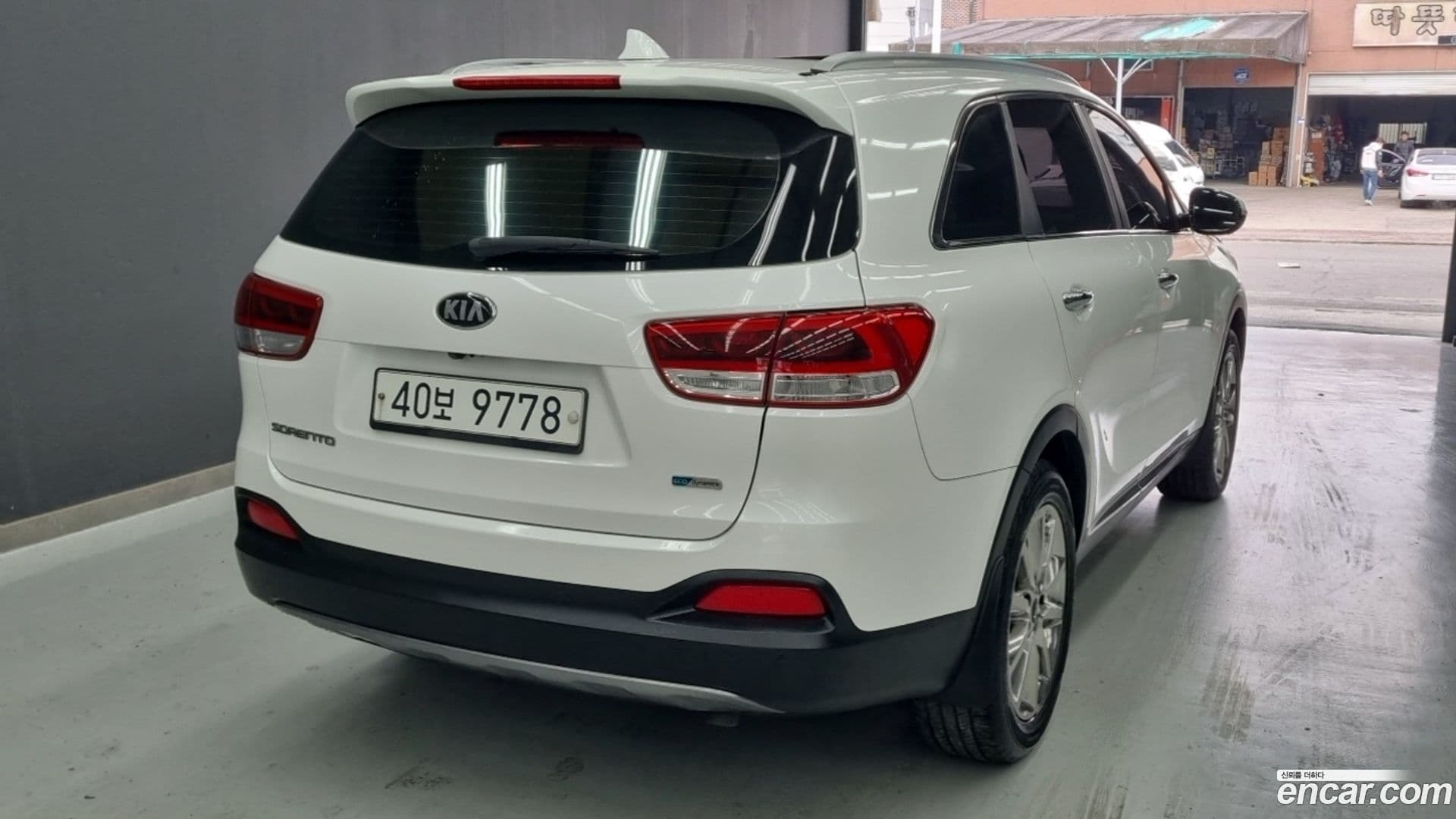Main__Slider__Photo:Sorento Kia 2014.9-1