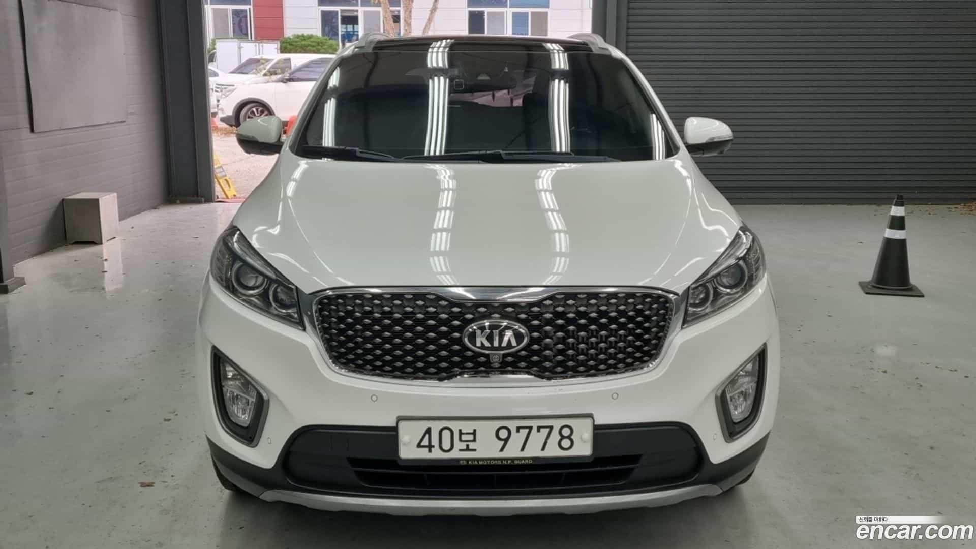 Sorento Kia 2014.9-OUTER-003