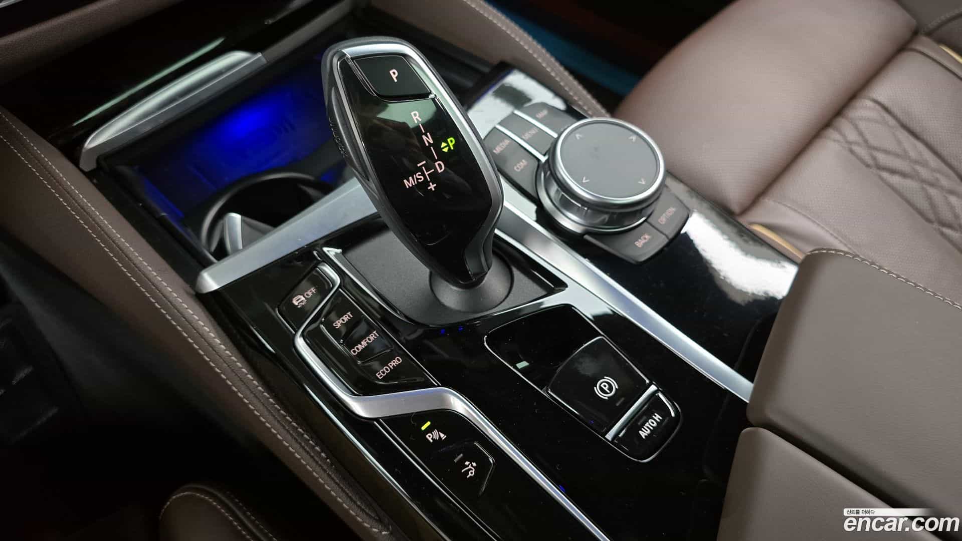 Gran Turismo BMW 2022.7-INNER-009