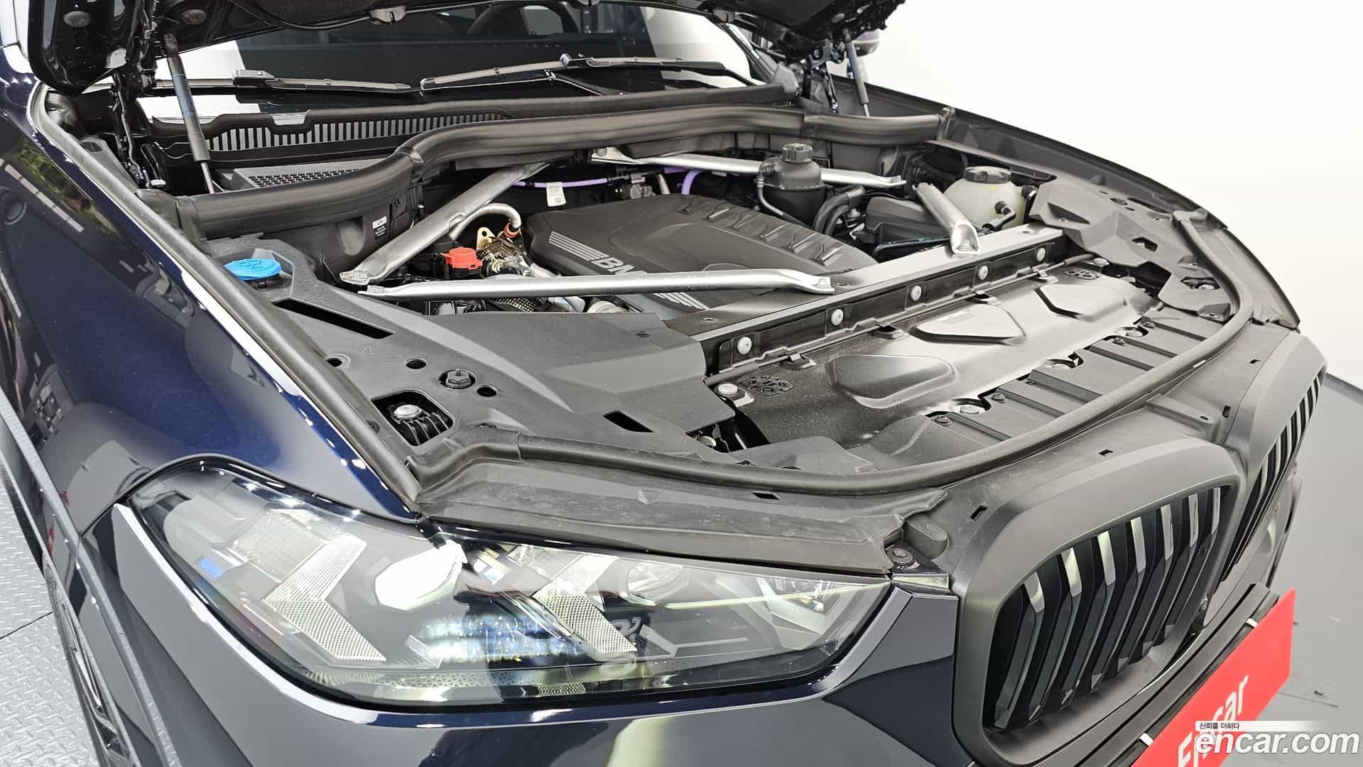 X5 BMW 2025.0-INNER-006