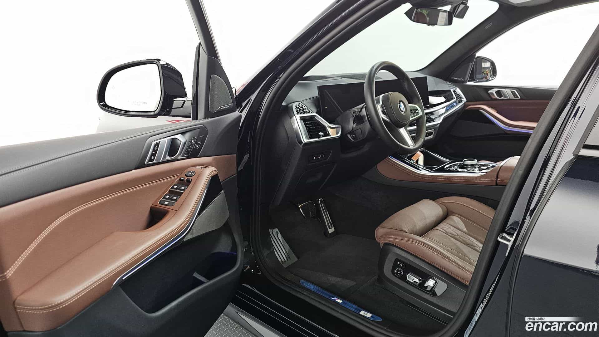 X5 BMW 2025.0-INNER-010