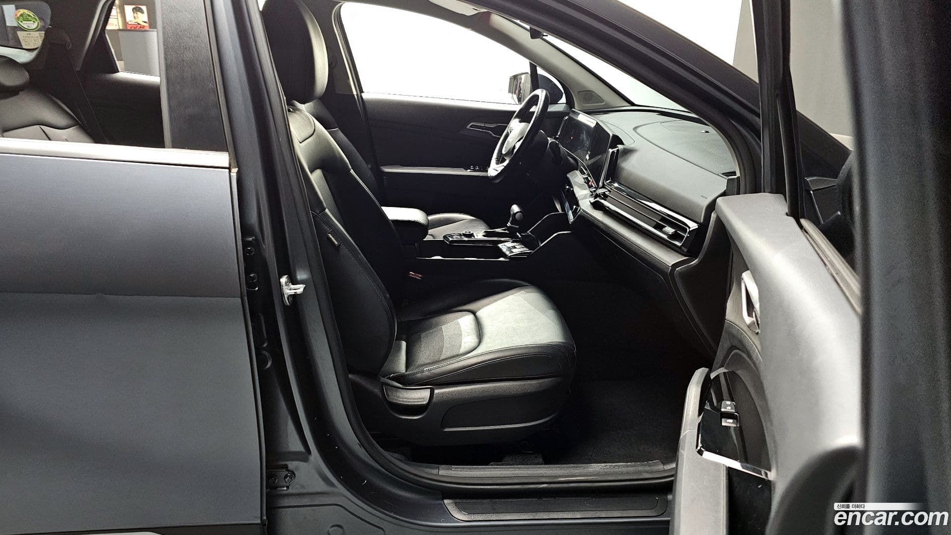 Main__Slider__Photo:Sportage Kia 2022.8-9