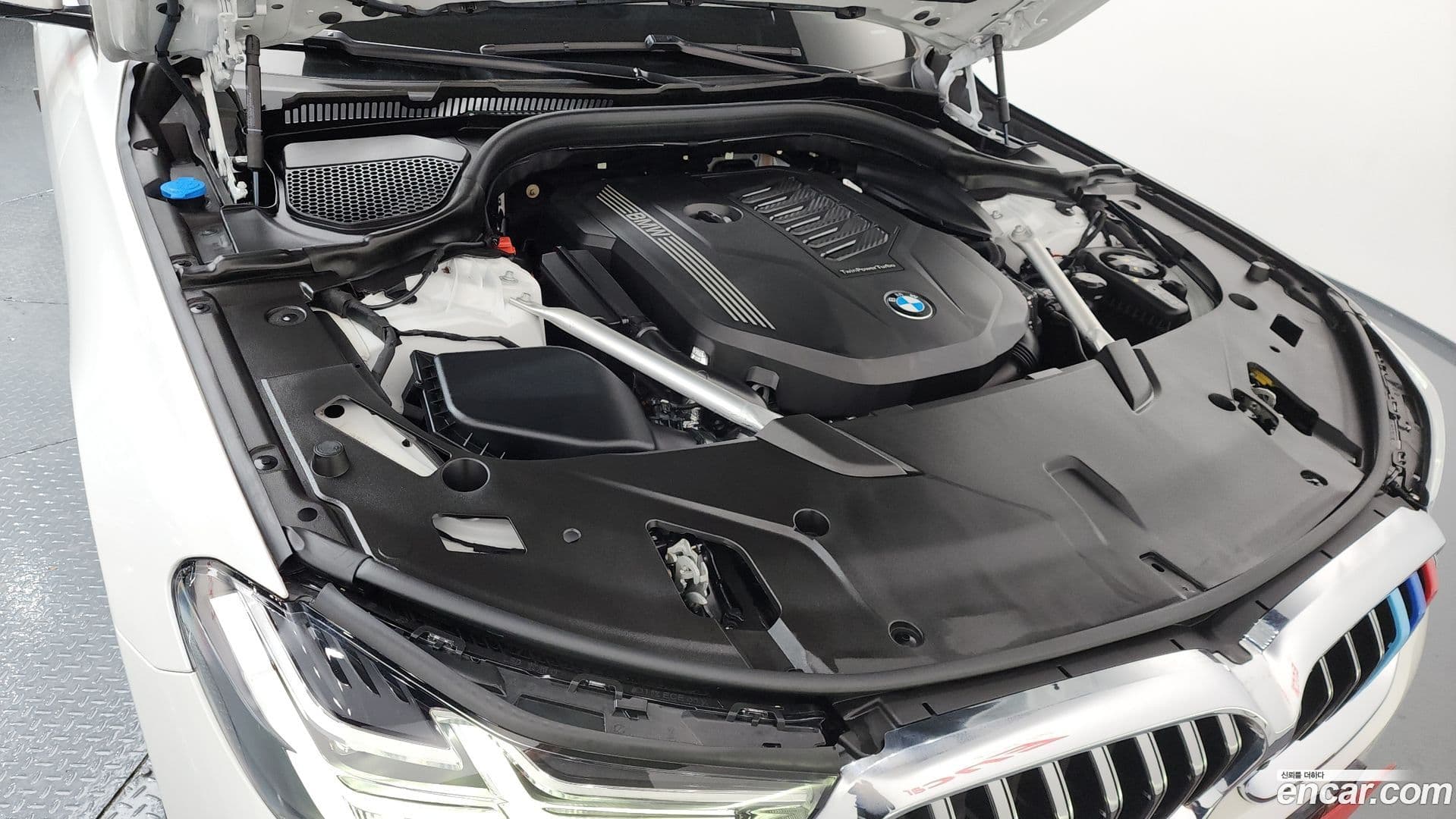 Main__Slider__Photo:Gran Turismo BMW 2024.4-5