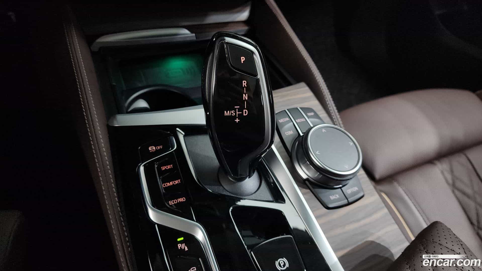 Gran Turismo BMW 2024.4-INNER-009