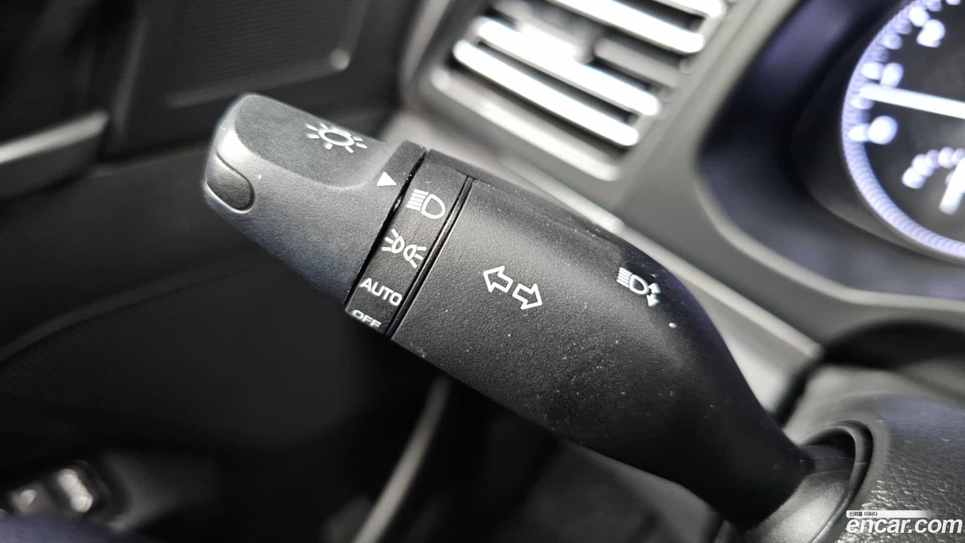 AVANTE Hyundai 2019.4-OPTION-023