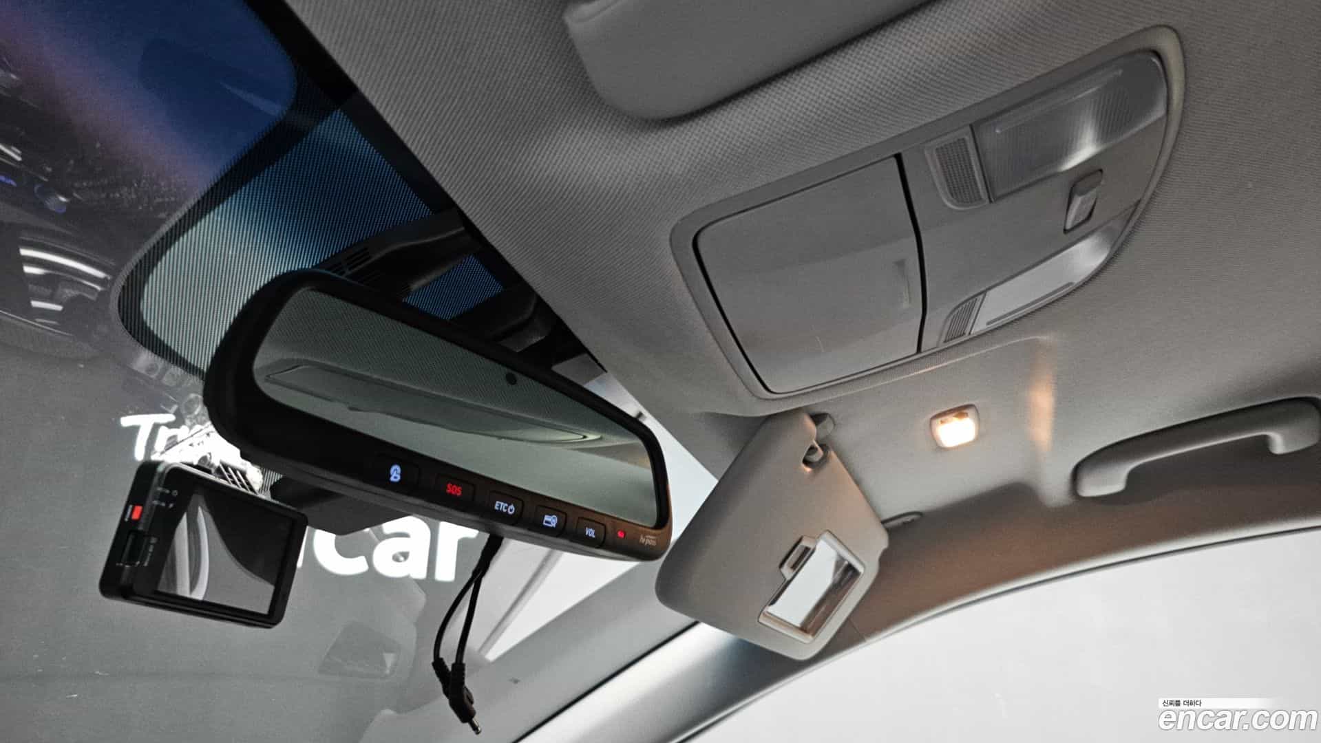 AVANTE Hyundai 2019.4-OPTION-024