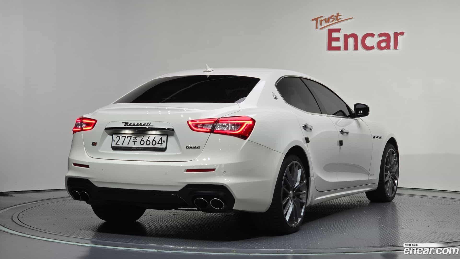 Ghibli Maserati 2018.2-OUTER-002