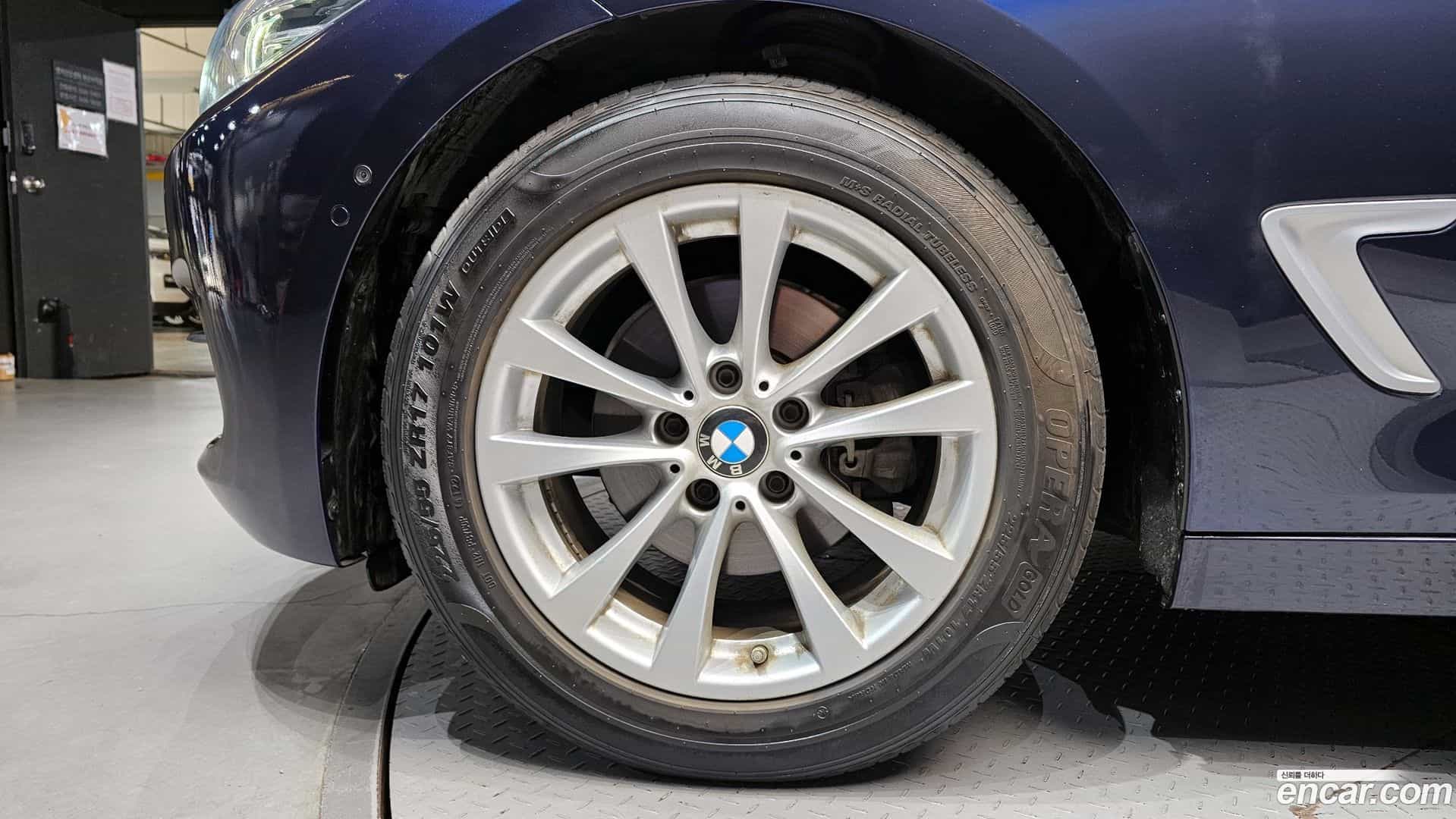 Gran Turismo BMW 2020.8-OUTER-005