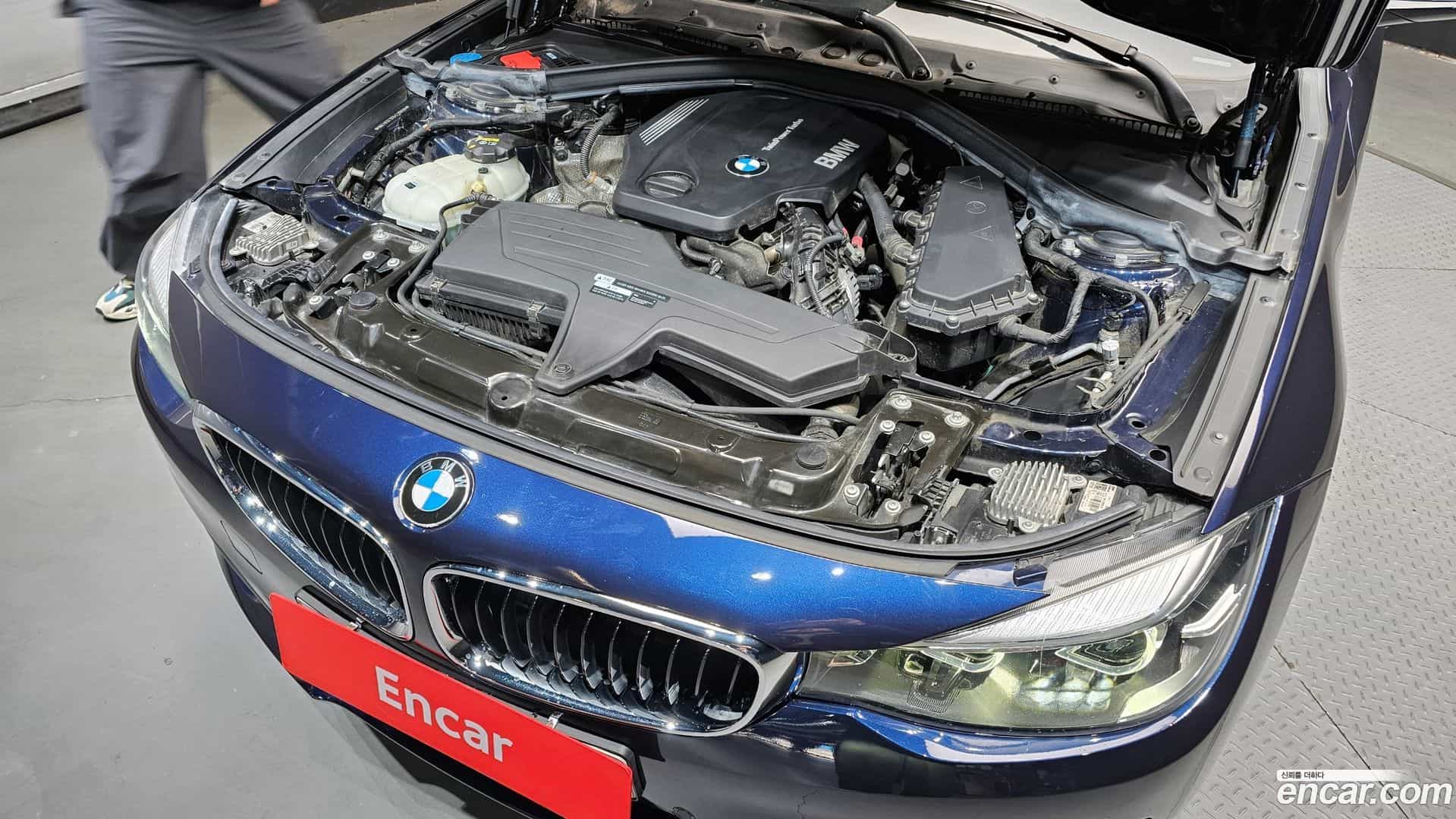 Gran Turismo BMW 2020.8-INNER-006