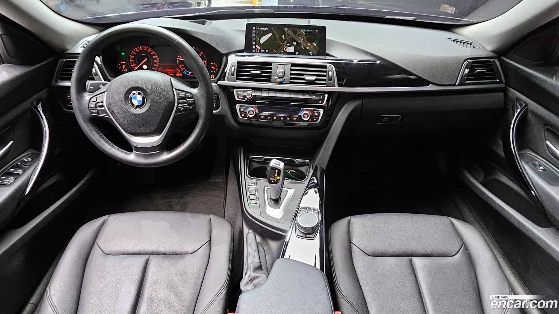 Gran Turismo BMW 2020.8-INNER-007