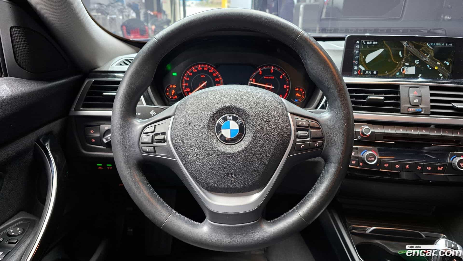 Gran Turismo BMW 2020.8-OPTION-017