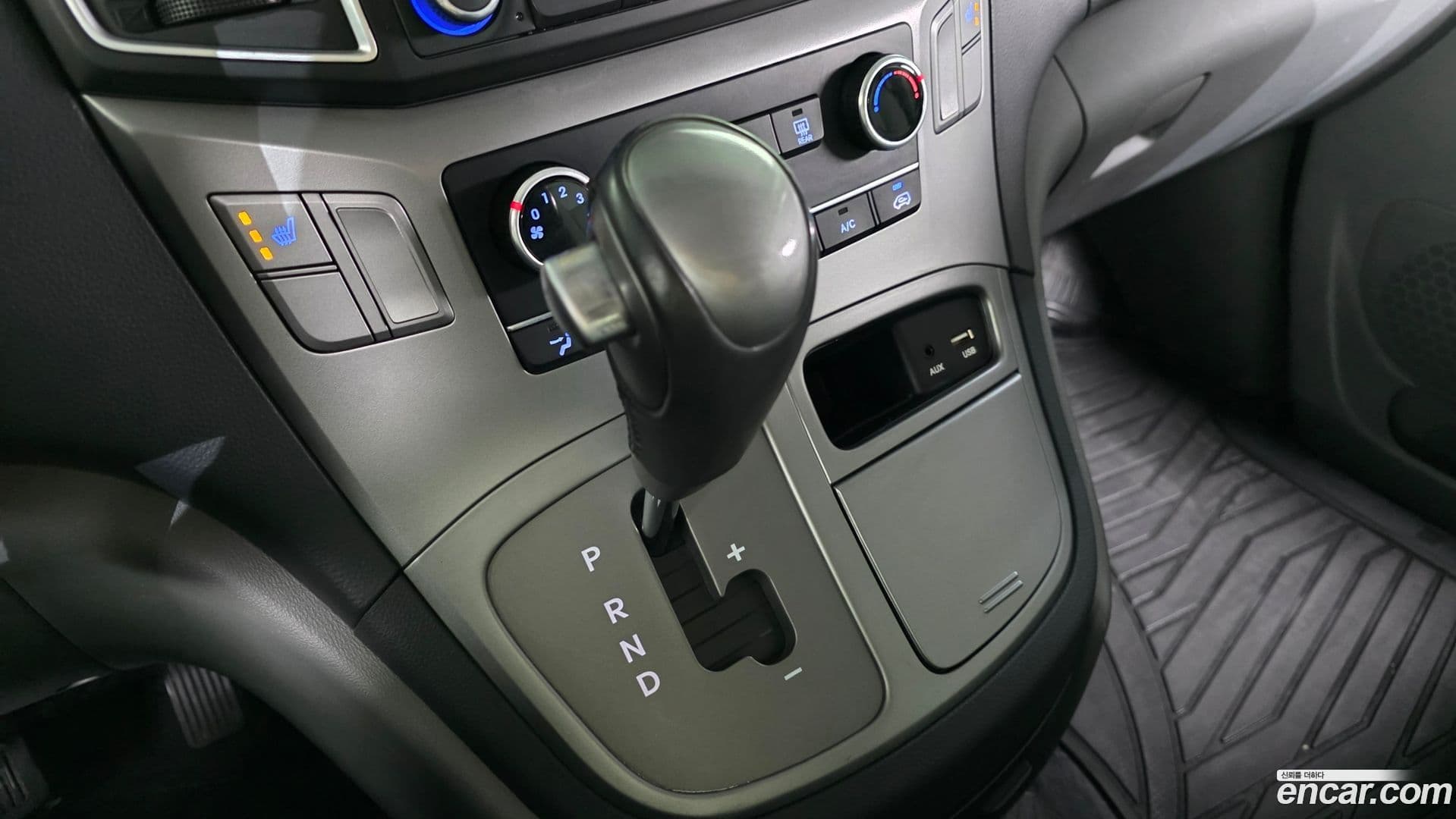 Main__Slider__Photo:Starex Hyundai 2020.6-8