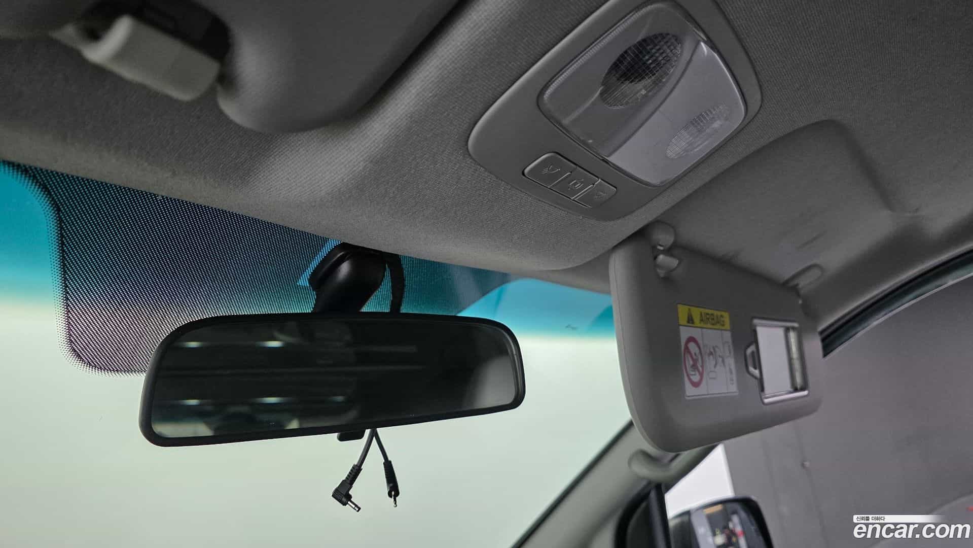 Starex Hyundai 2020.6-OPTION-019