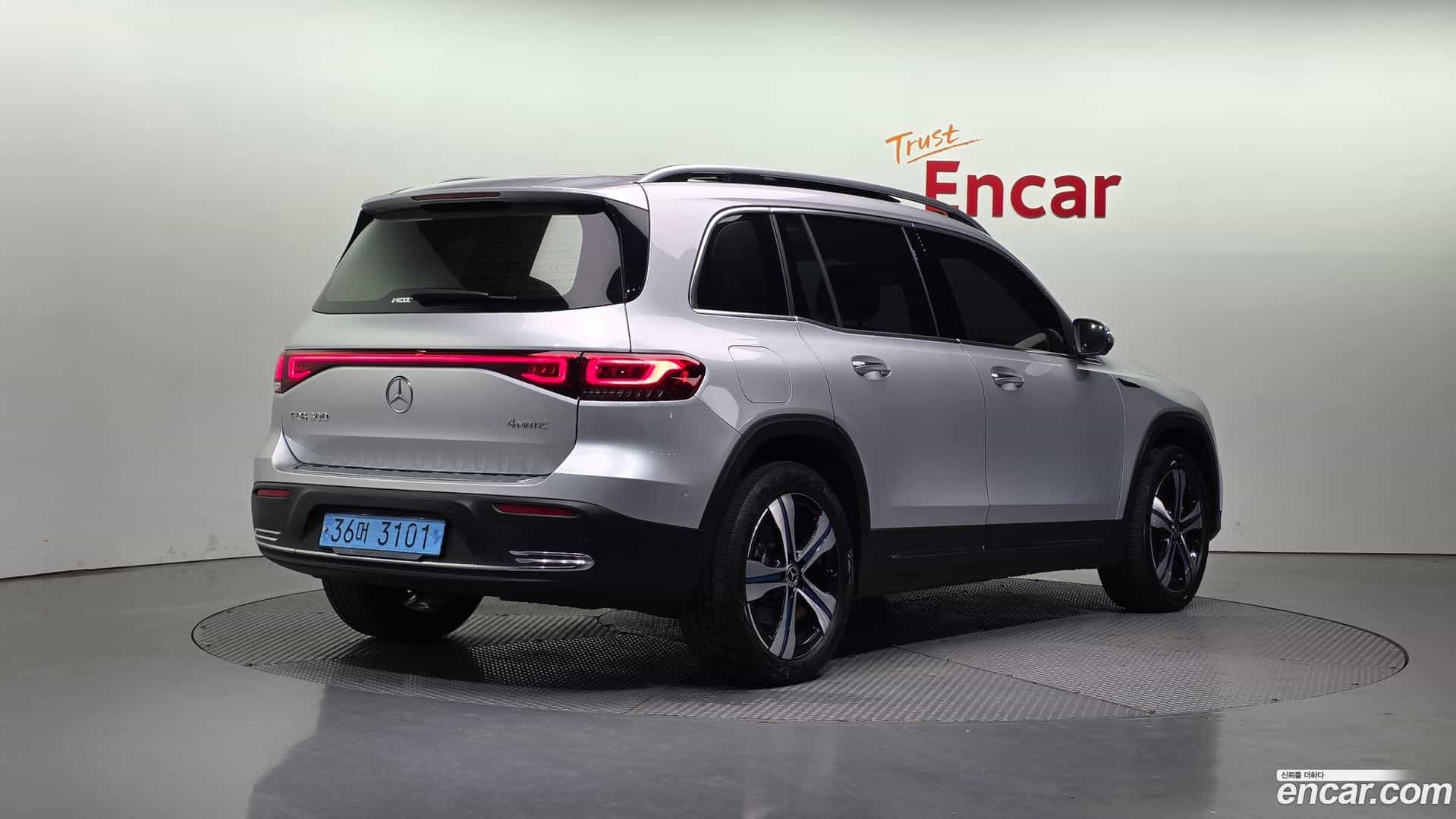 EQB Mercedes-Benz 2023.7-OUTER-002