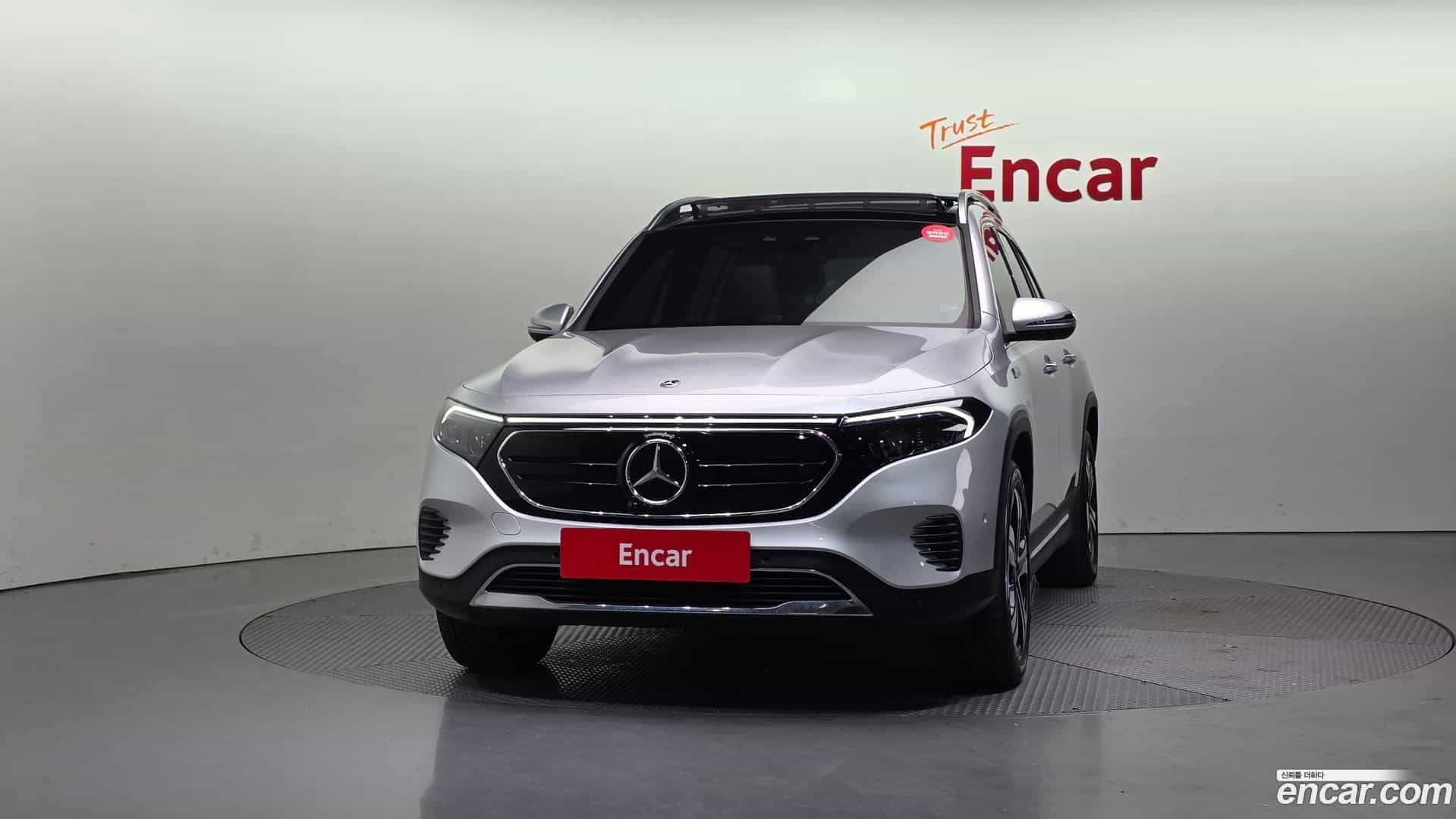 EQB Mercedes-Benz 2023.7-OUTER-003