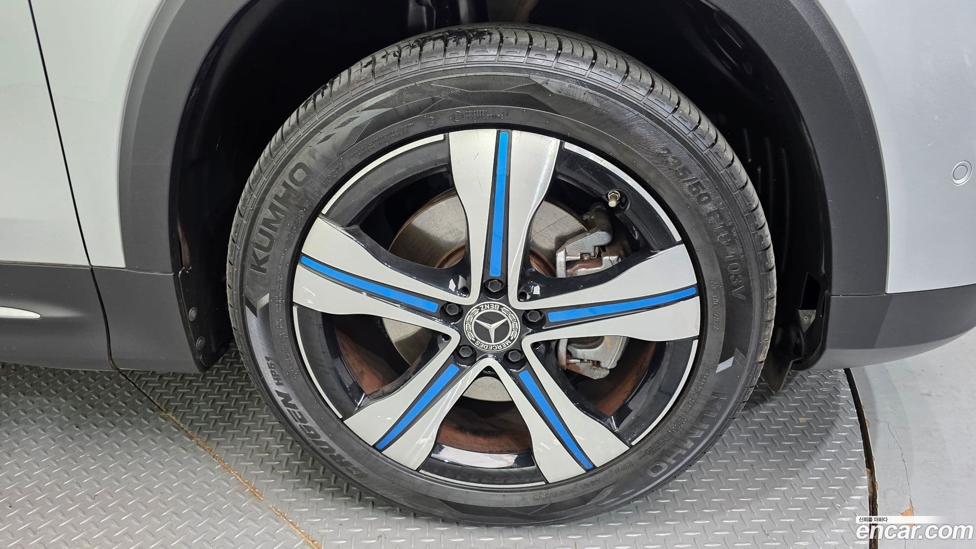 Main__Slider__Photo:EQB Mercedes-Benz 2023.7-4