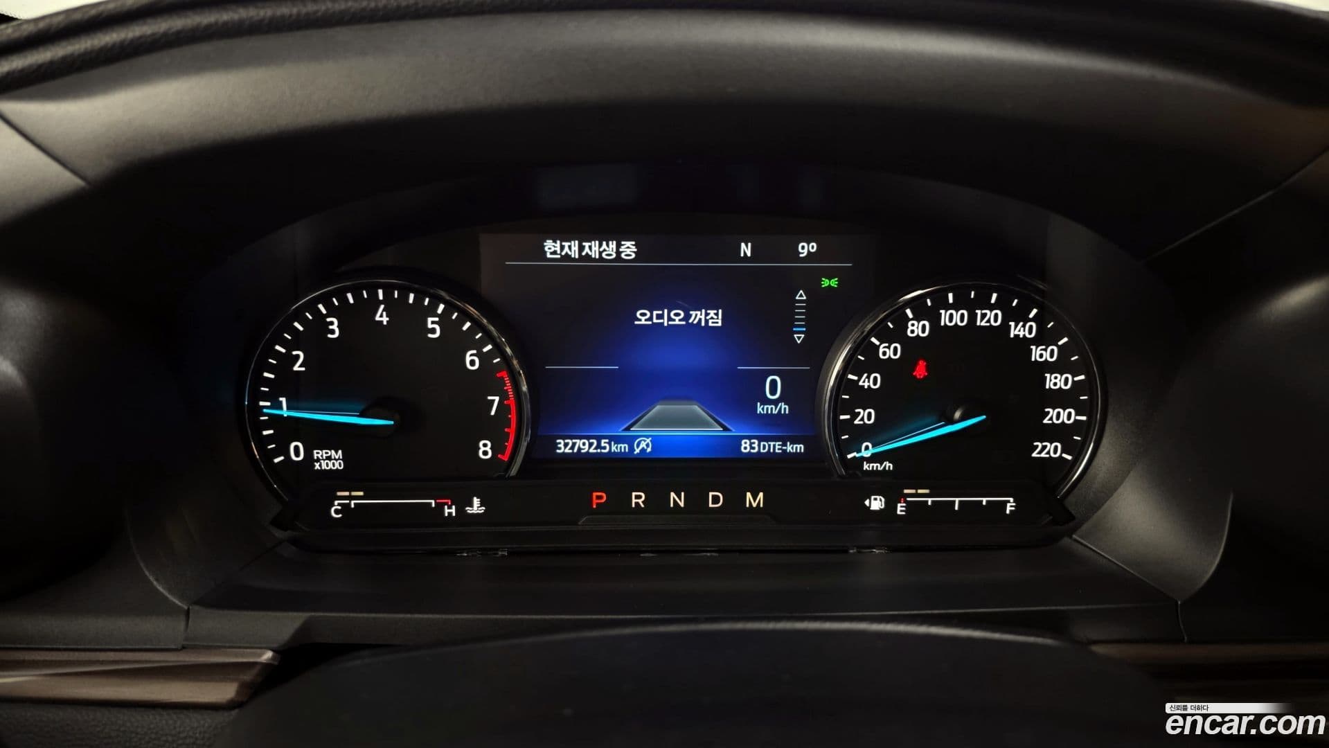 Main__Slider__Photo:Explorer Ford 2020.4-7