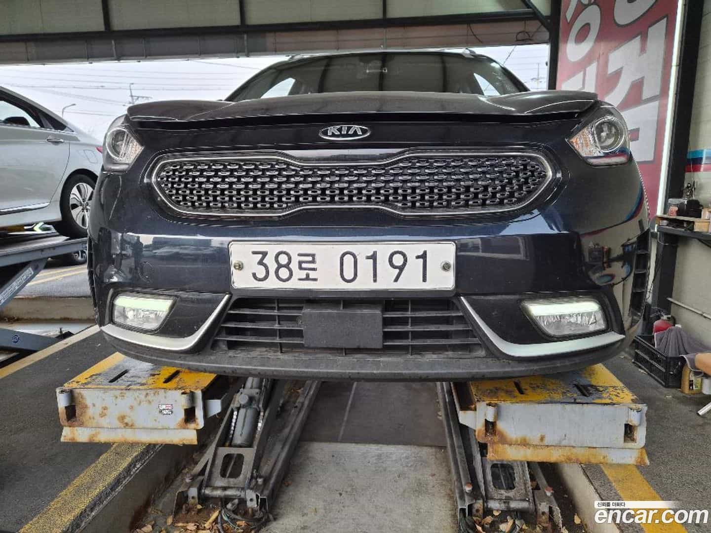 Niro Kia 2016.5-OUTER-1