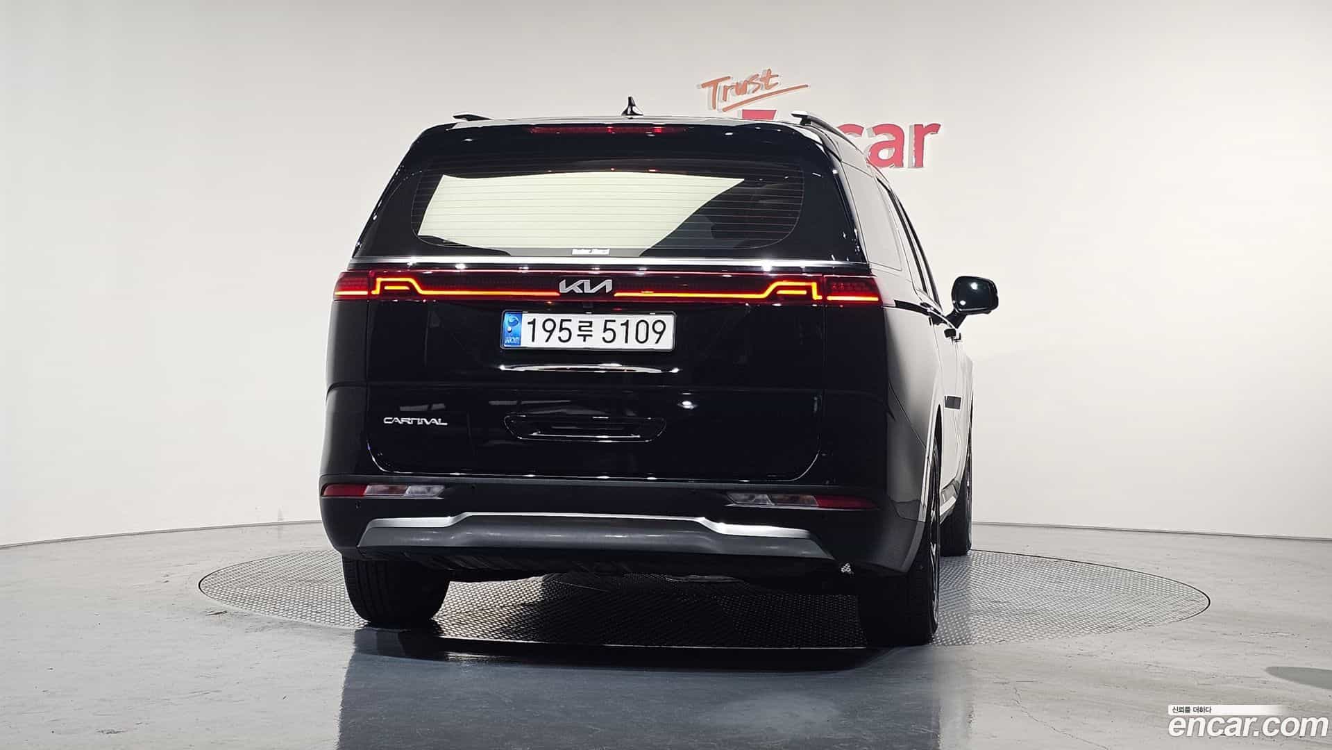 Canival Kia 2023.2-OUTER-004