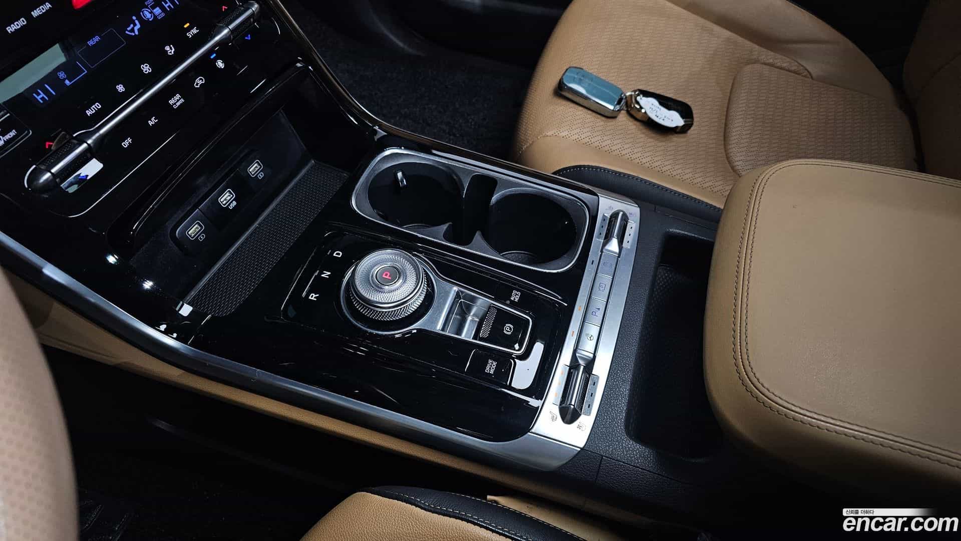 Canival Kia 2023.2-INNER-009