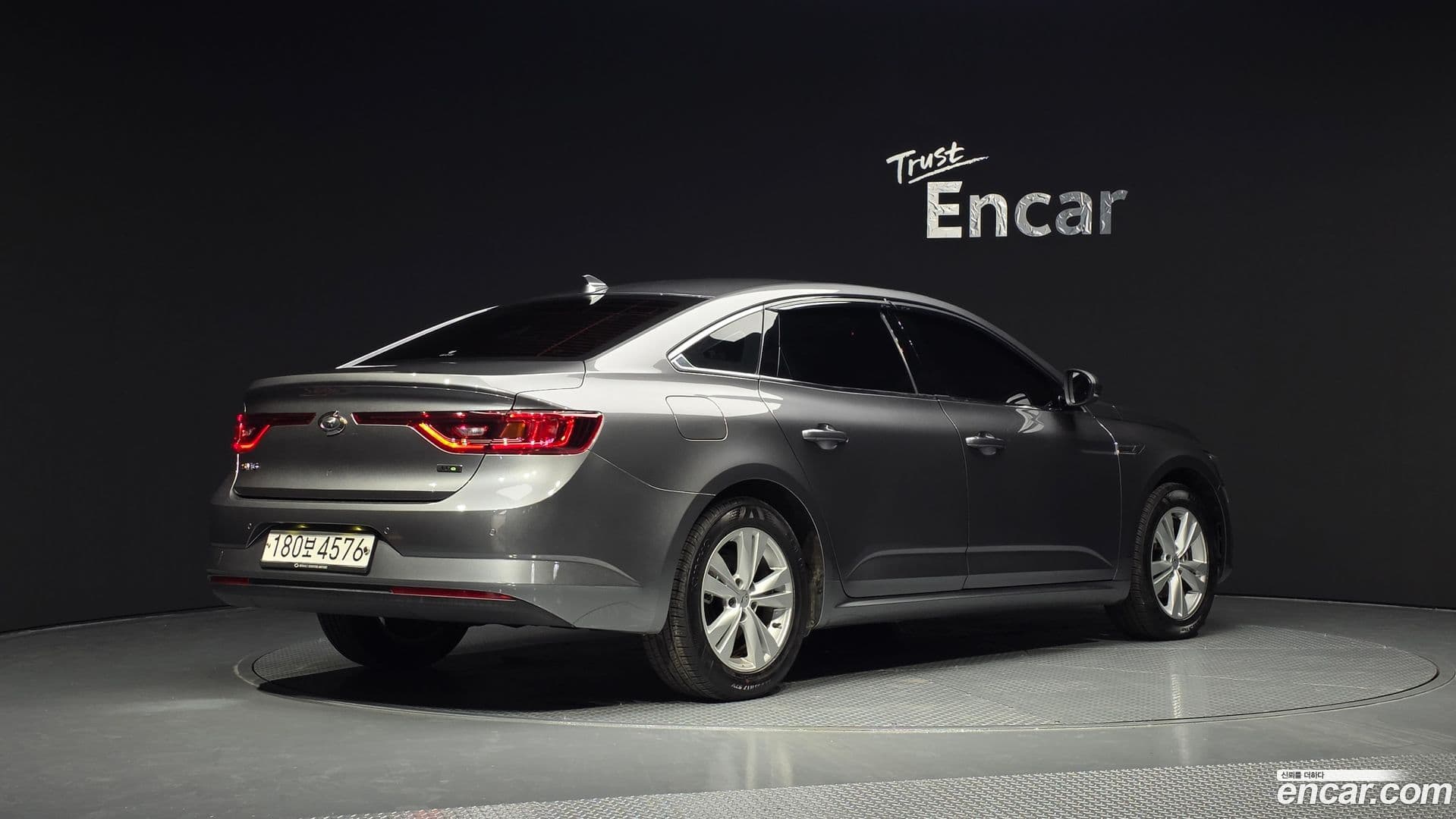 Main__Slider__Photo:SM6 Renault Korea 2020.6-1