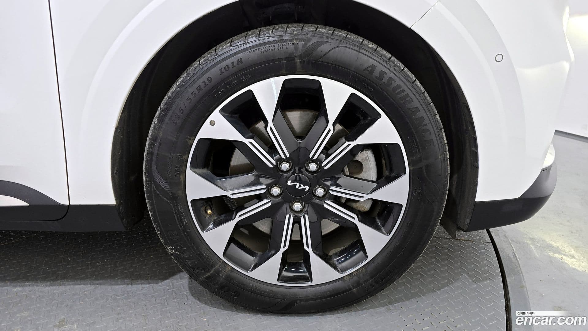 Main__Slider__Photo:Canival Kia 2022.5-4