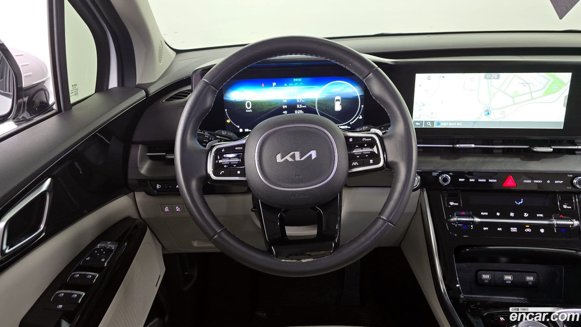 Main__Slider__Photo:Canival Kia 2022.5-12