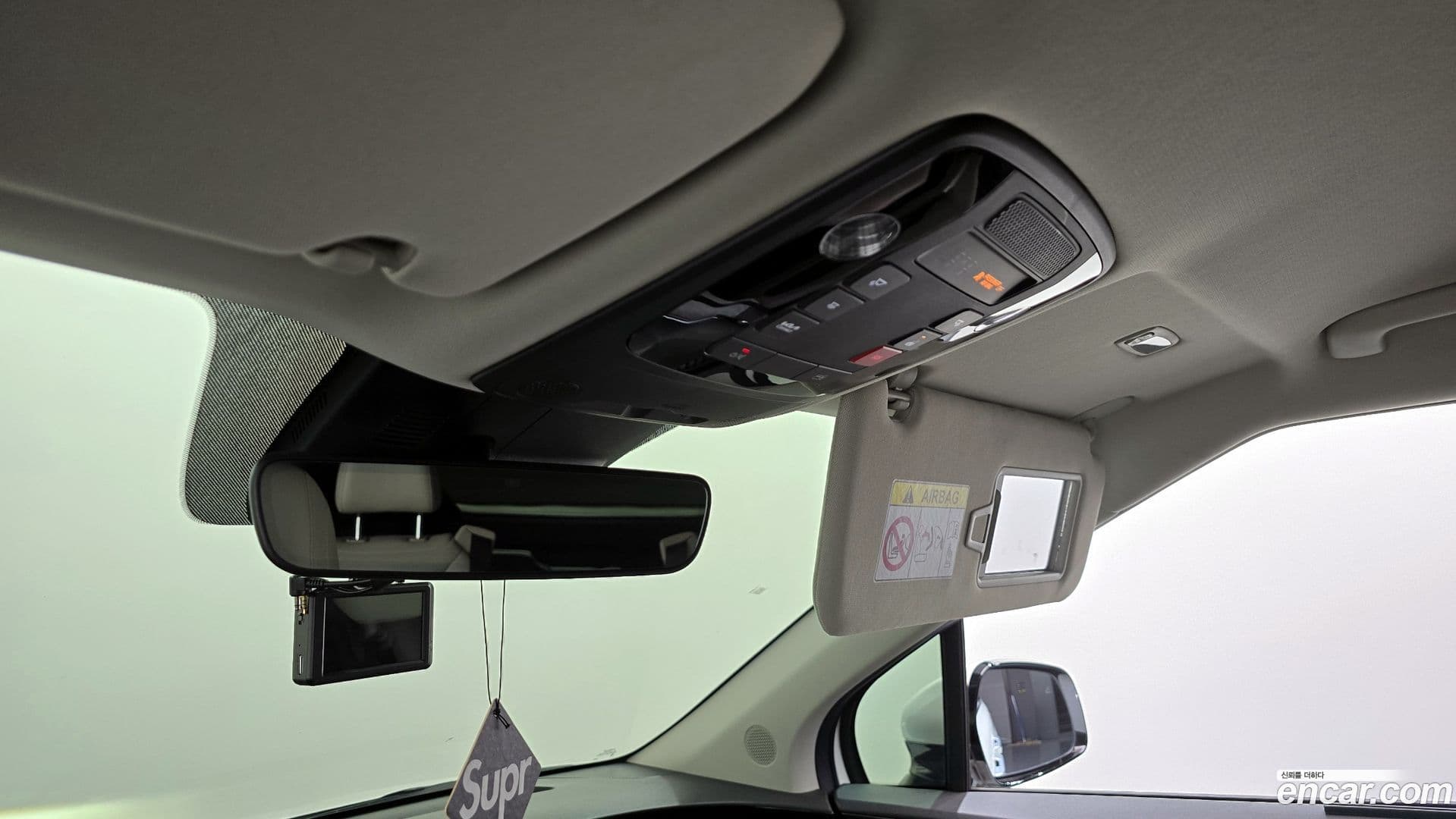 Main__Slider__Photo:Canival Kia 2022.5-17