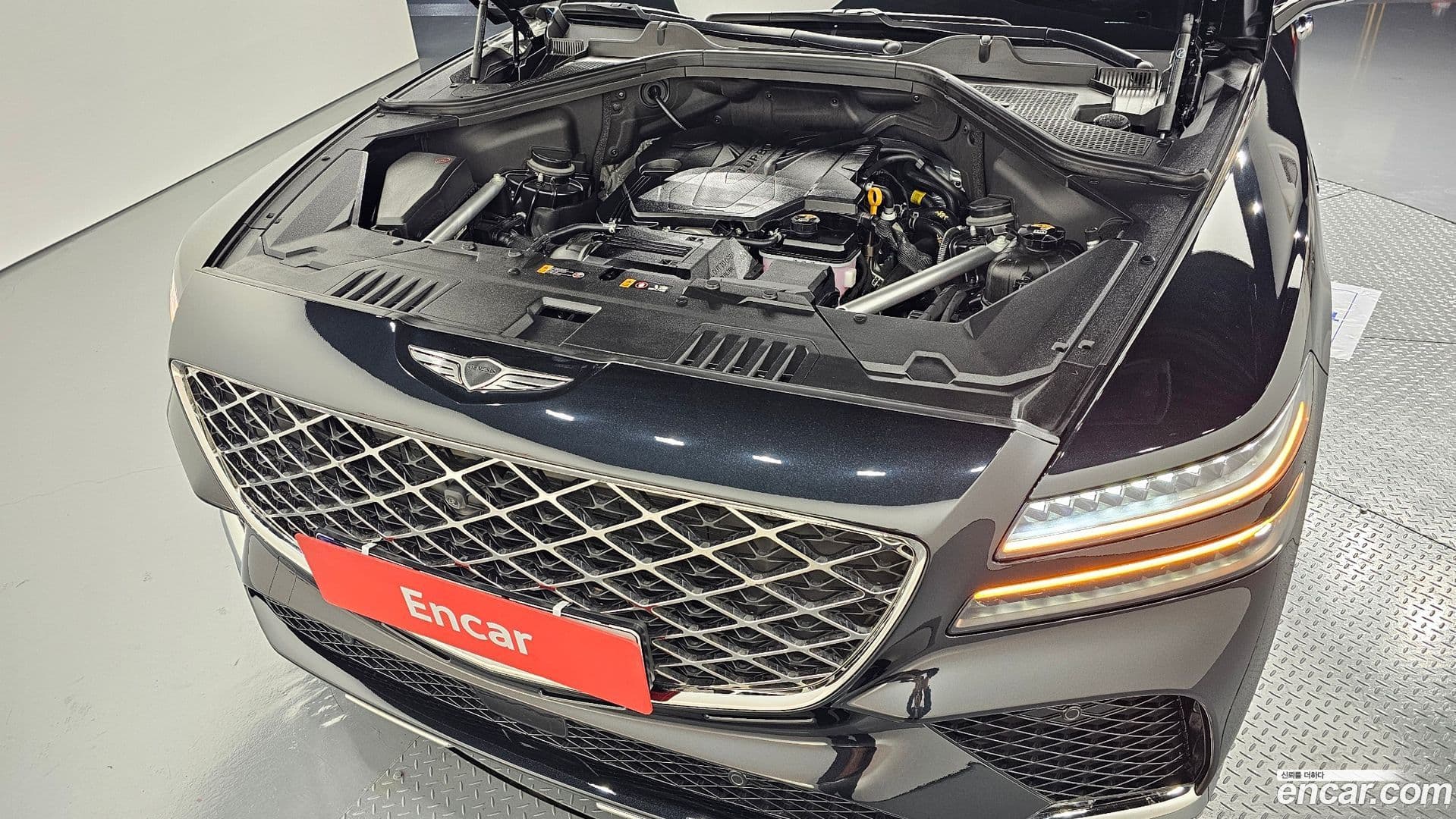 Main__Slider__Photo:GV80 Genesis 2023.11-5