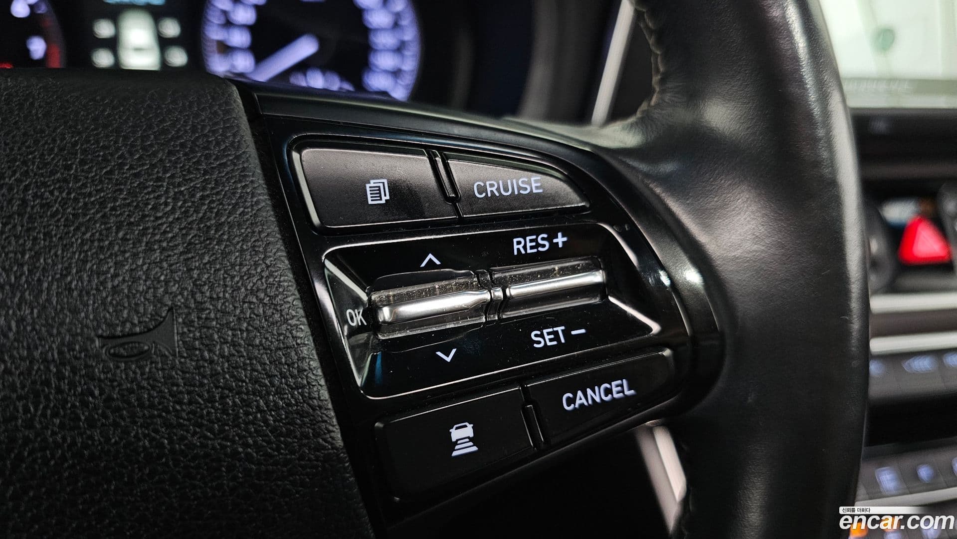 Main__Slider__Photo:Grandeur Hyundai 2018.10-19