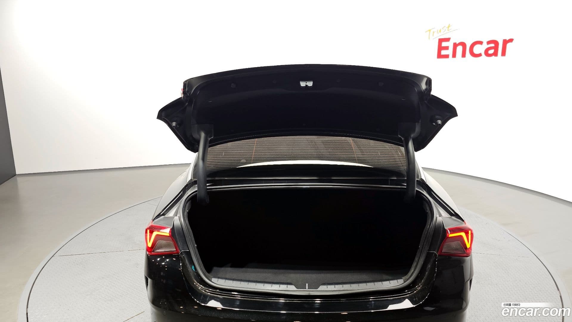 Main__Slider__Photo:K5 Kia 2020.7-19