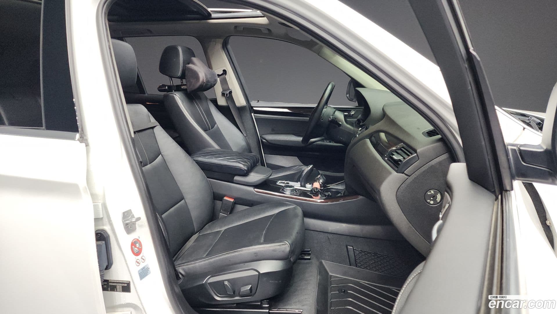 Main__Slider__Photo:X3 BMW 2016.2-10