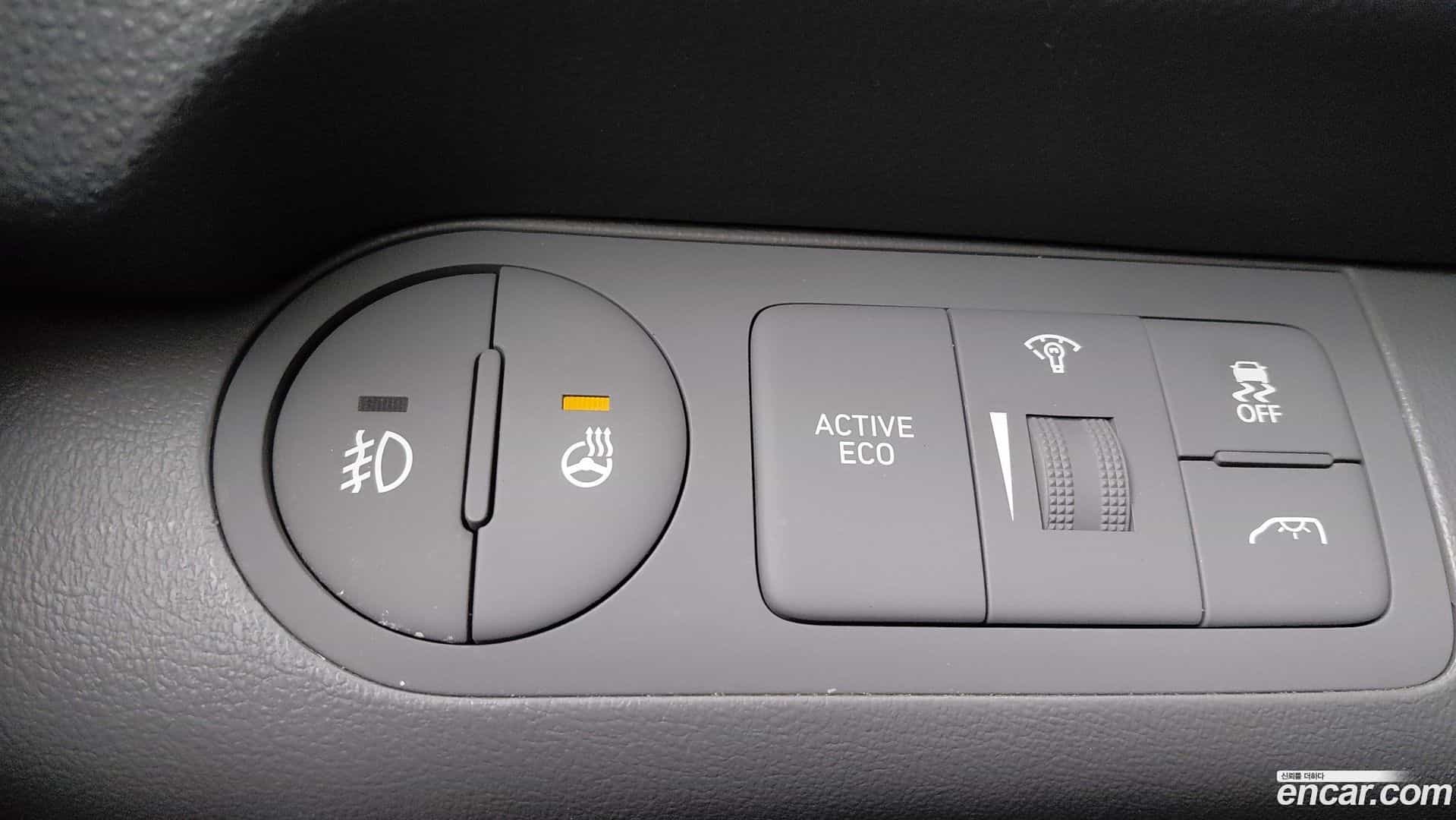 Starex Hyundai 2018.10-OPTION-016