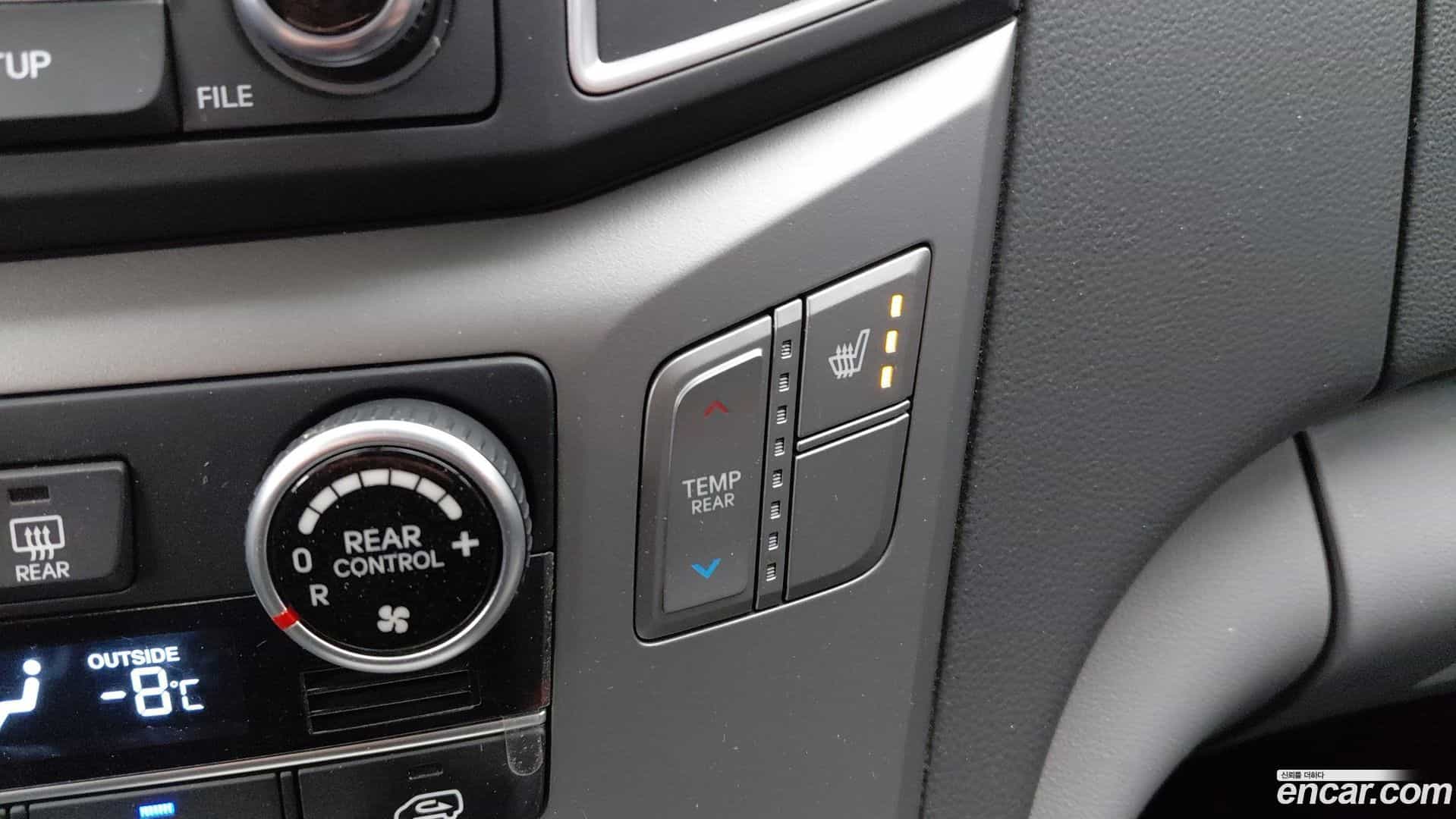 Starex Hyundai 2018.10-OPTION-022