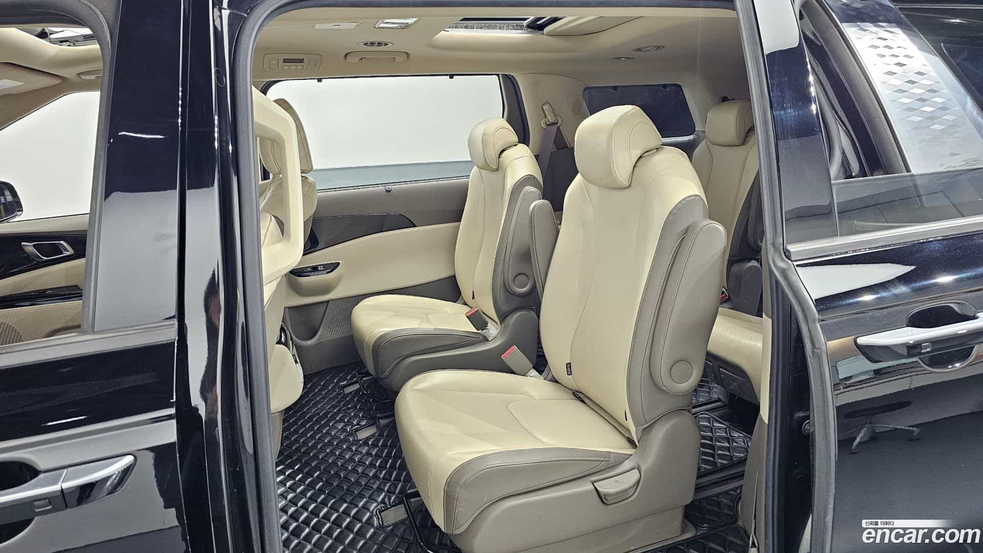 Canival Kia 2021.3-OPTION-016